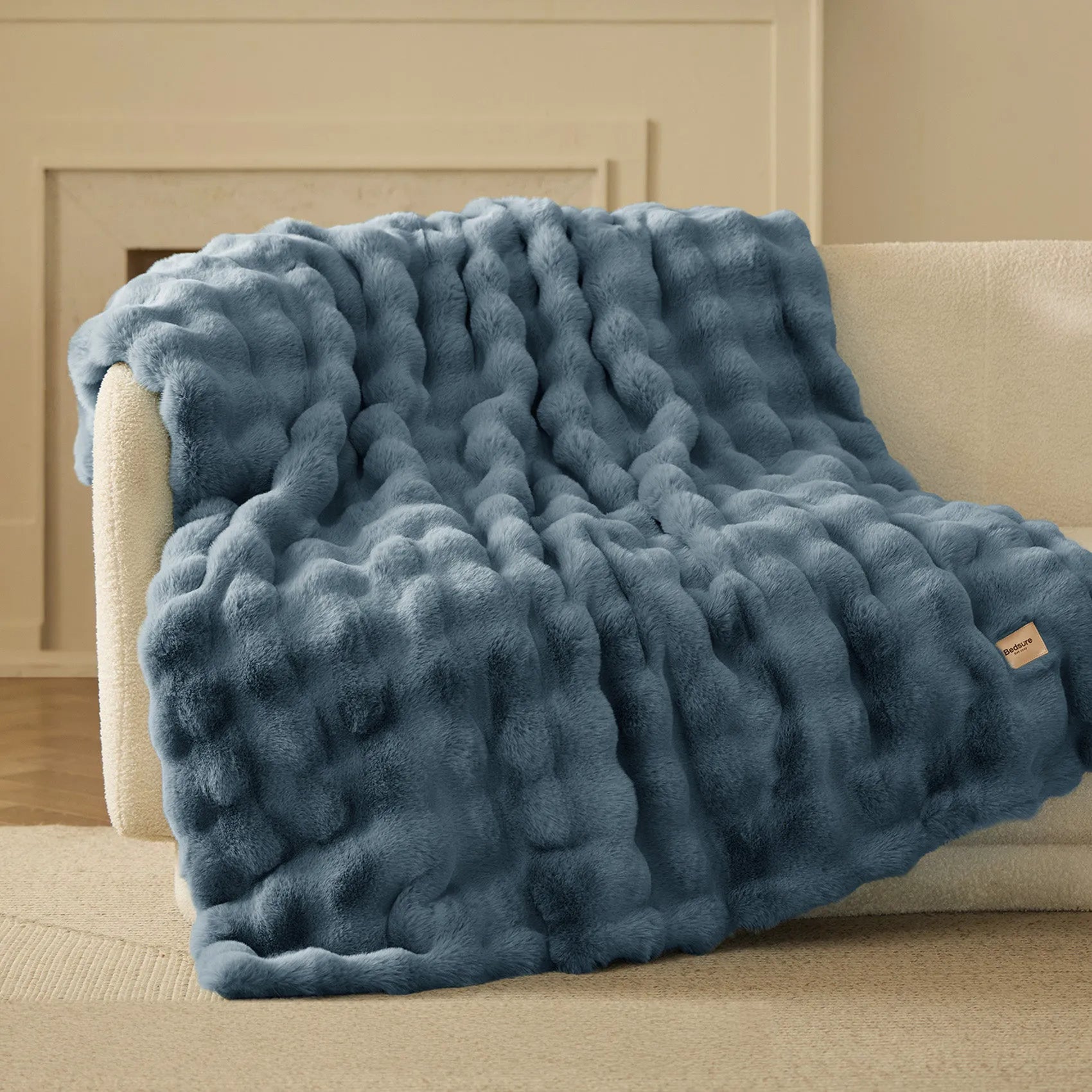 Faux Fur Bubble Blanket