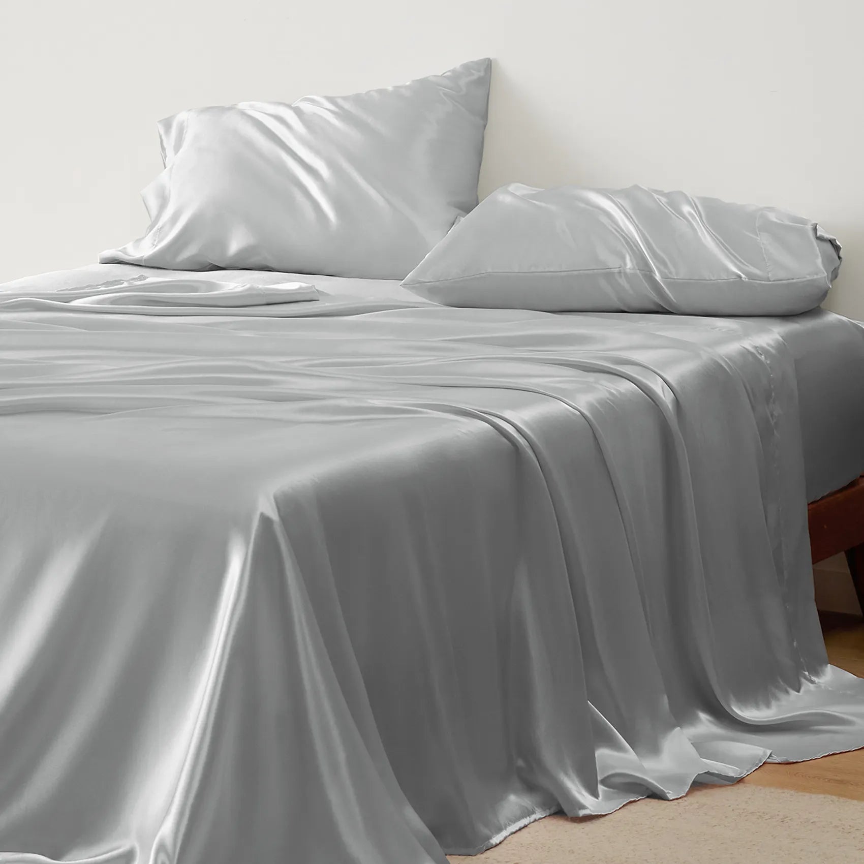 Luxurious Satin Sheet Set