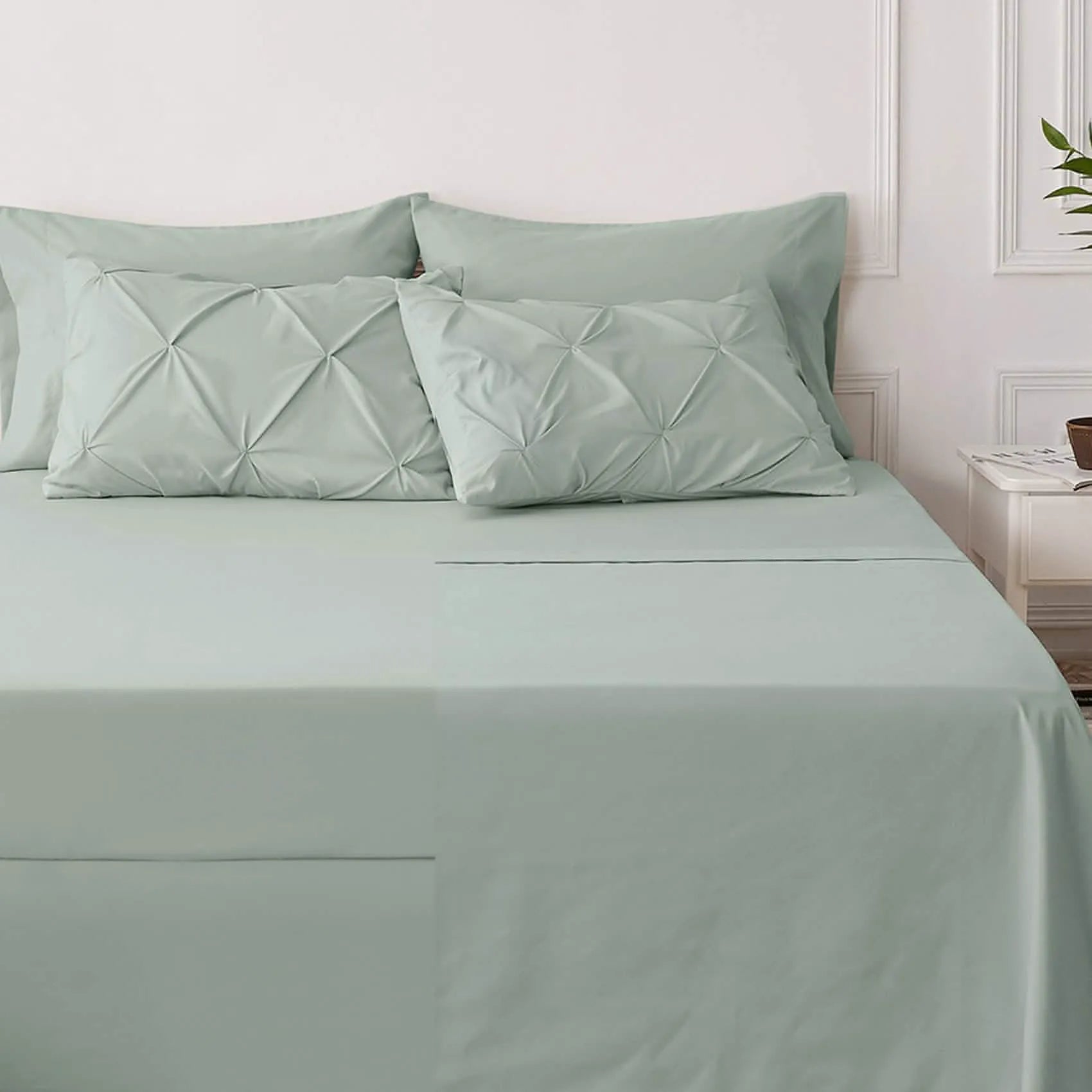 Pintuck Bedding Set