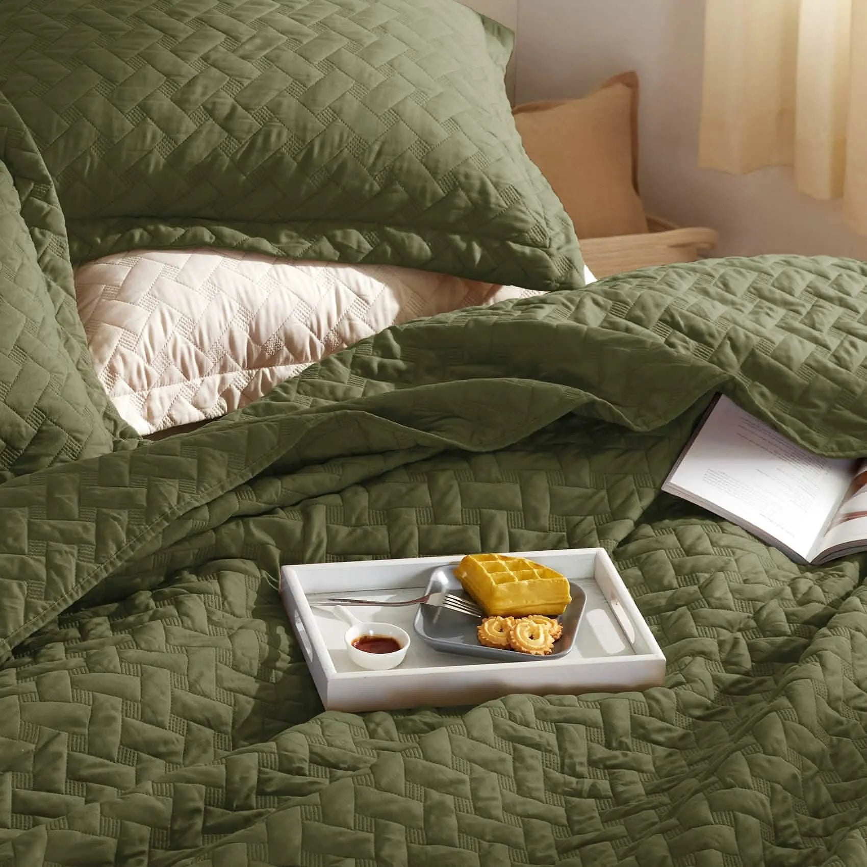 Basketweave Quilt Set