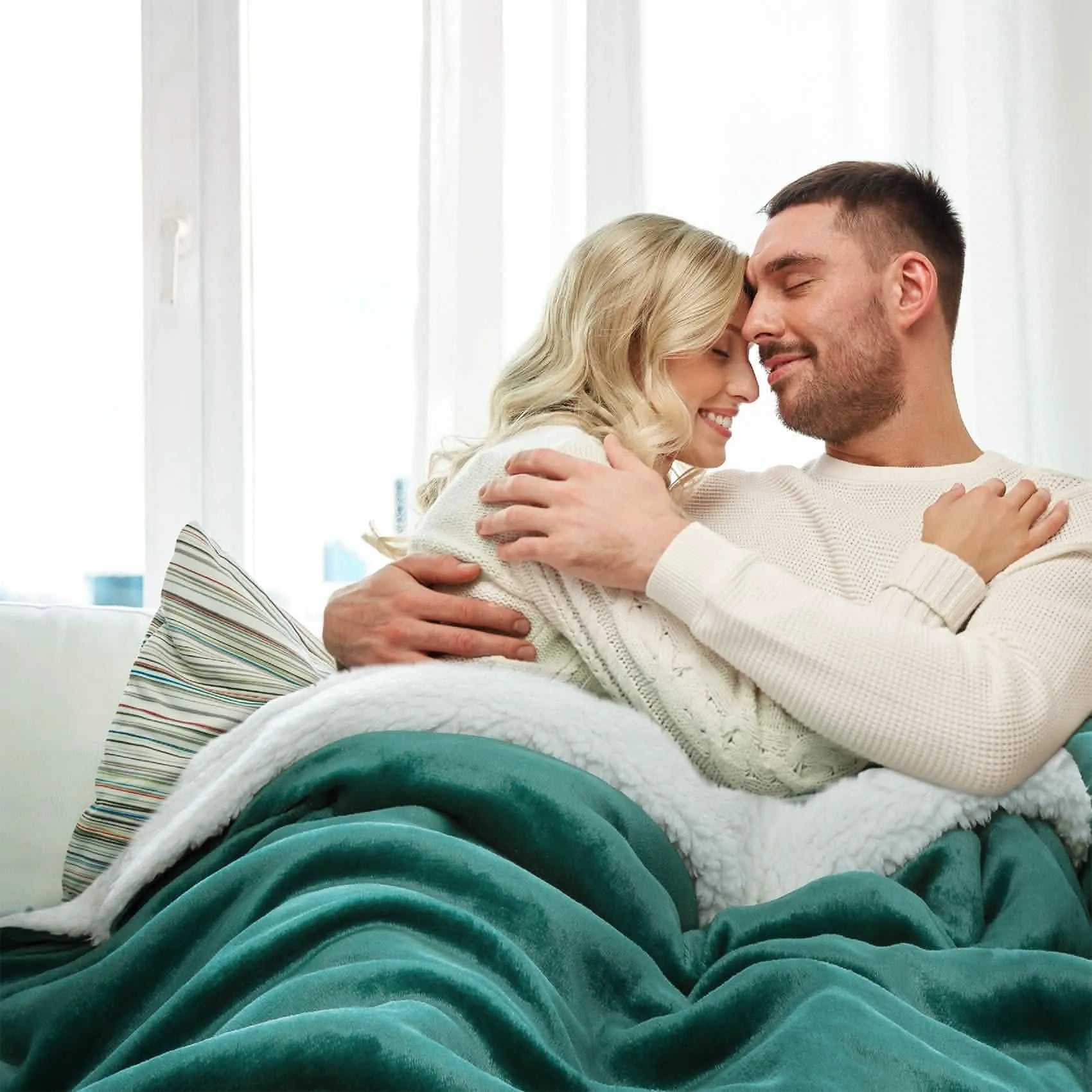 Cozy Sherpa Fleece Throw Blanket