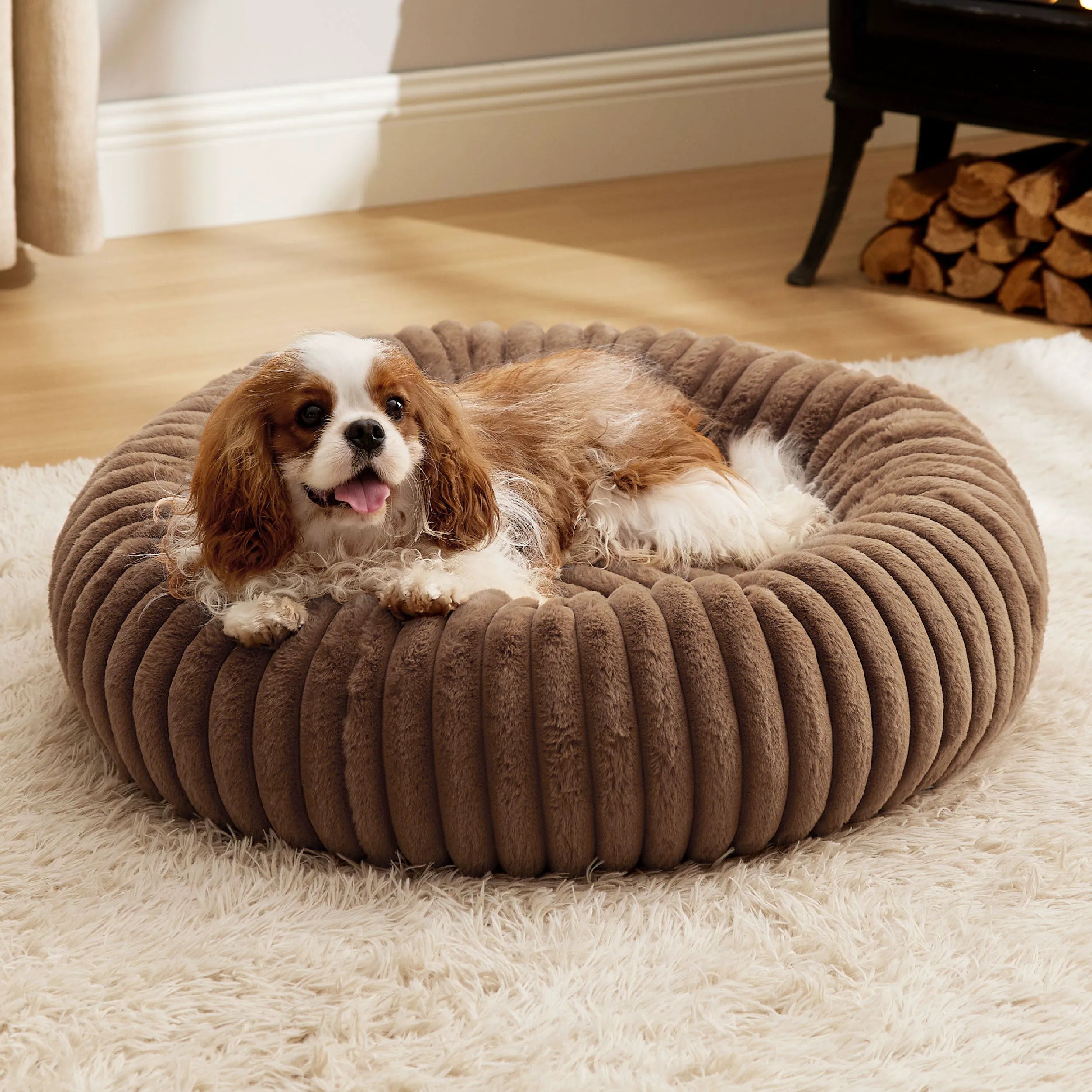 ComfyFleece™ Donut Dog Bed