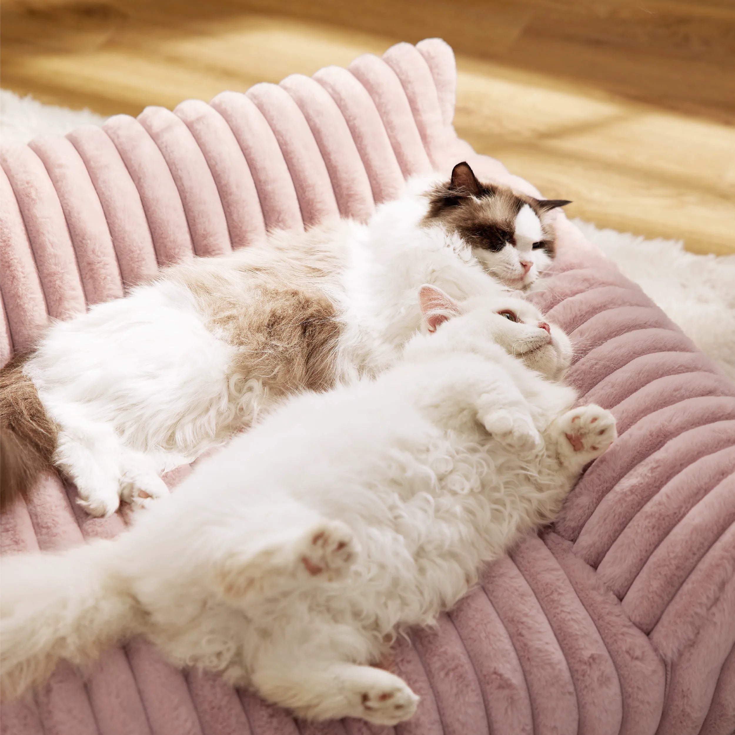 ComfyFleece™ Pet Couch