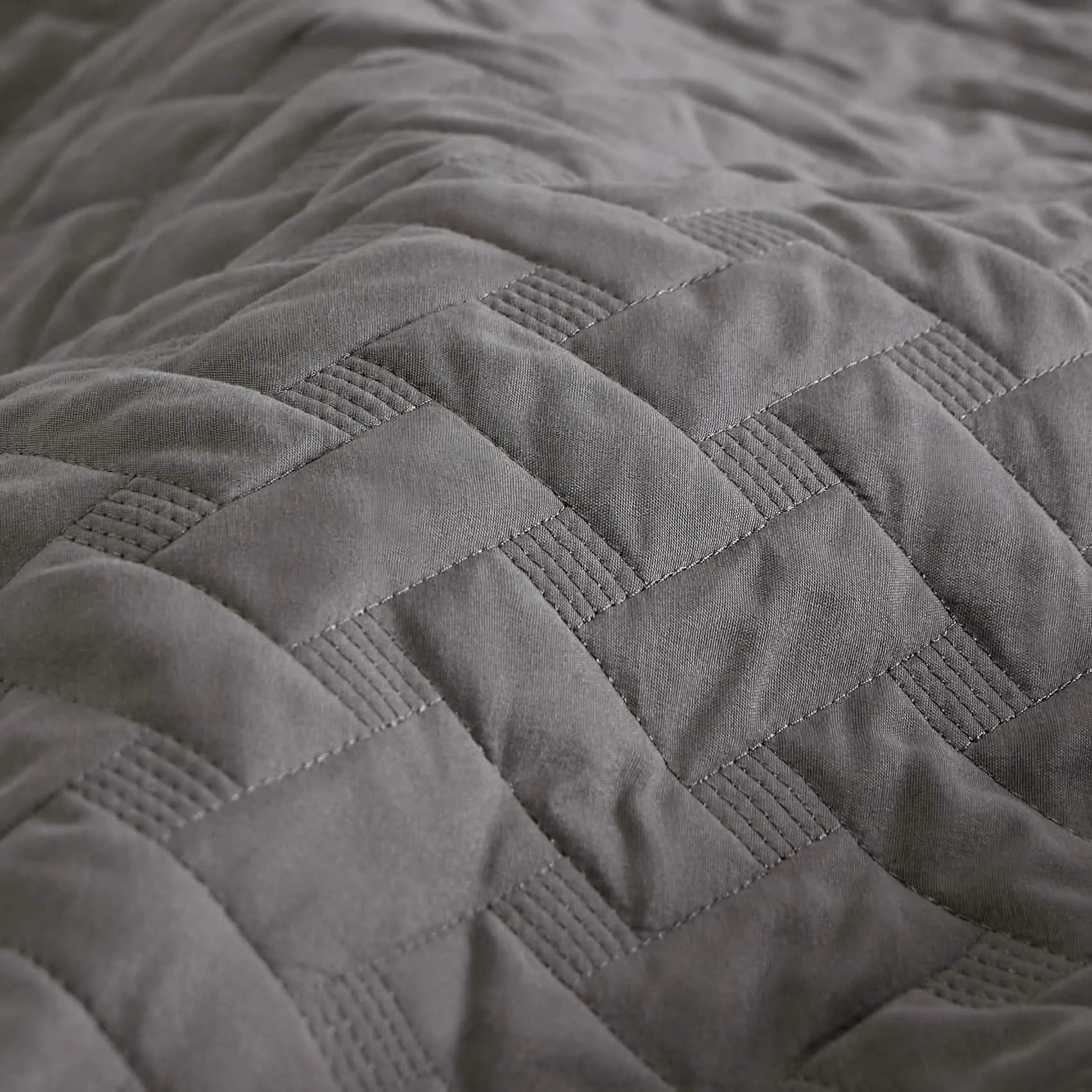 Basketweave Quilt Set