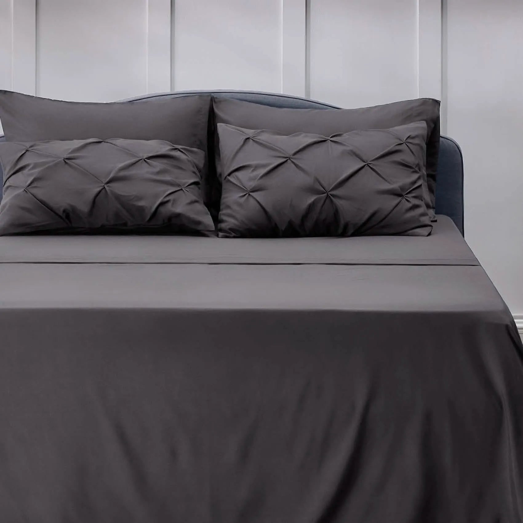 Pintuck Bedding Set