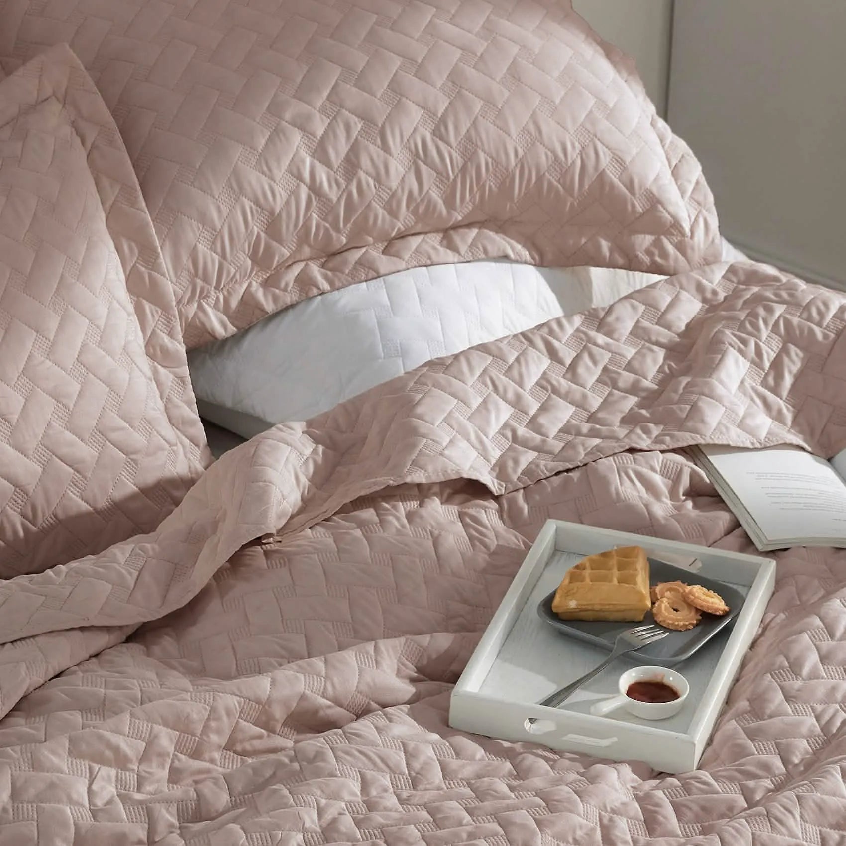 Basketweave Quilt Set