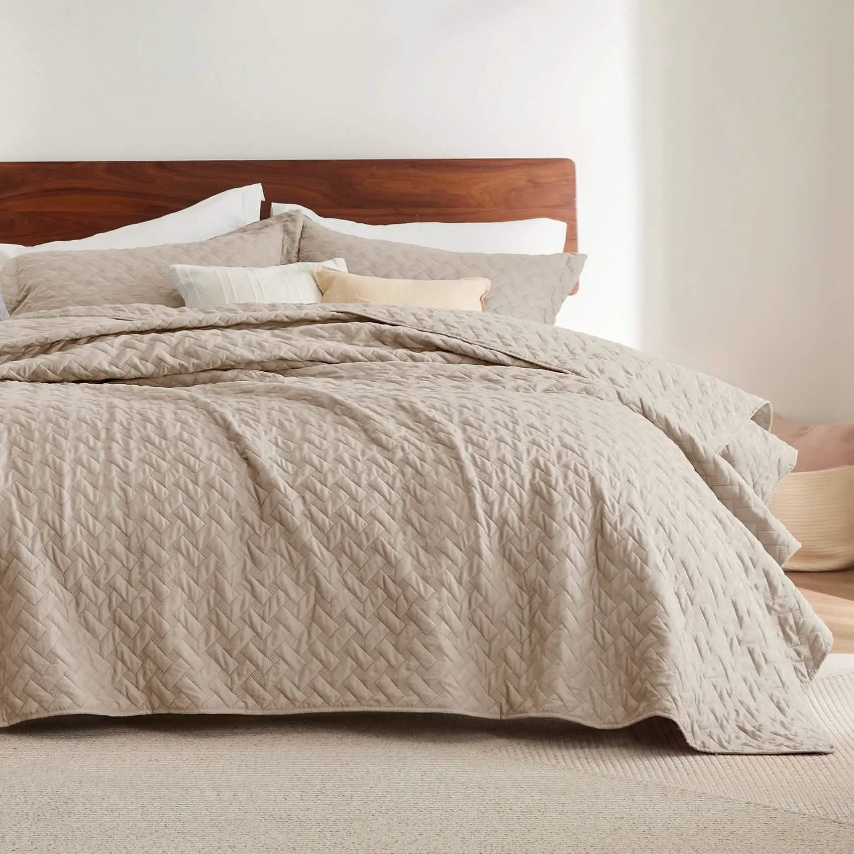 Basketweave Quilt Set