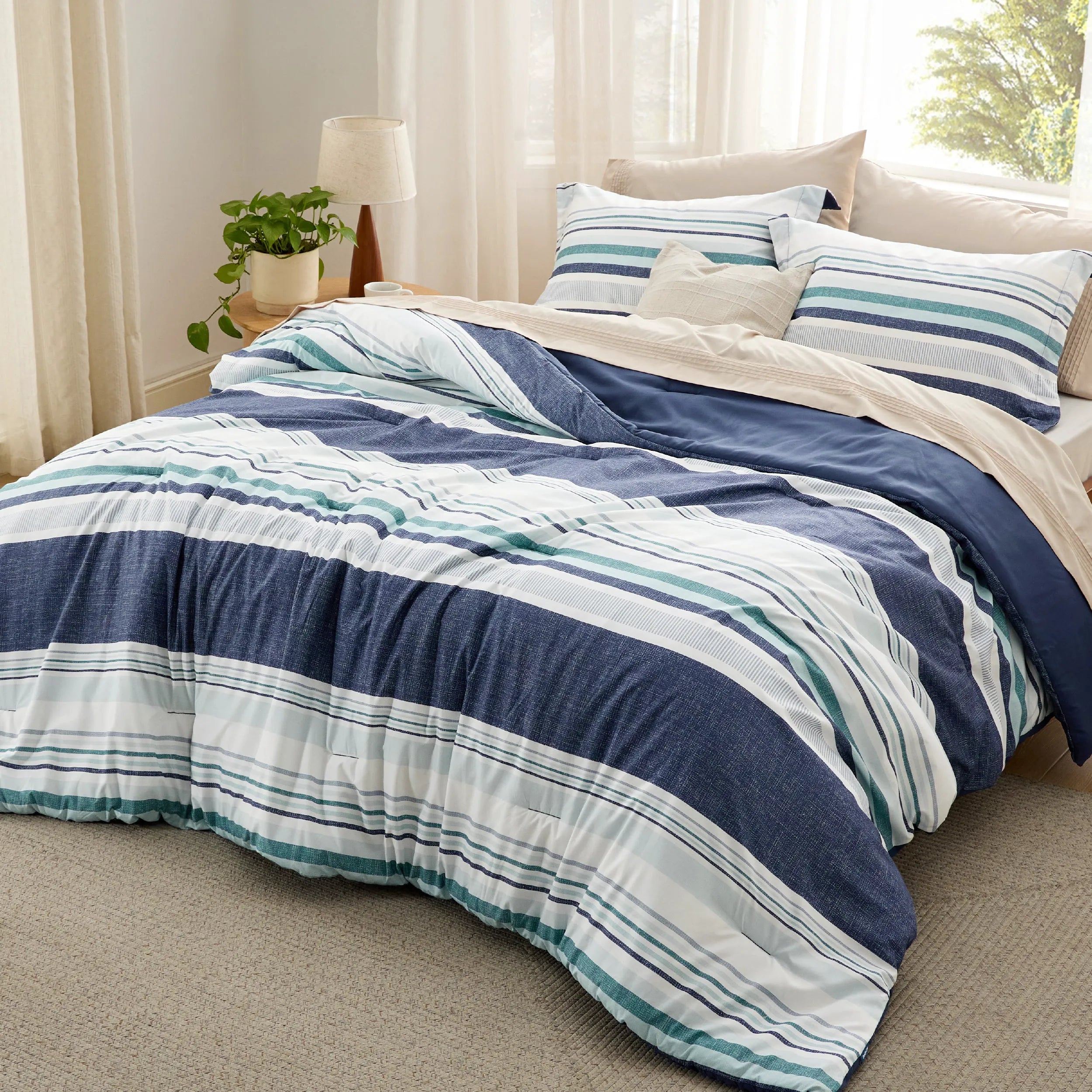 Vintage Botanical Comforter Set