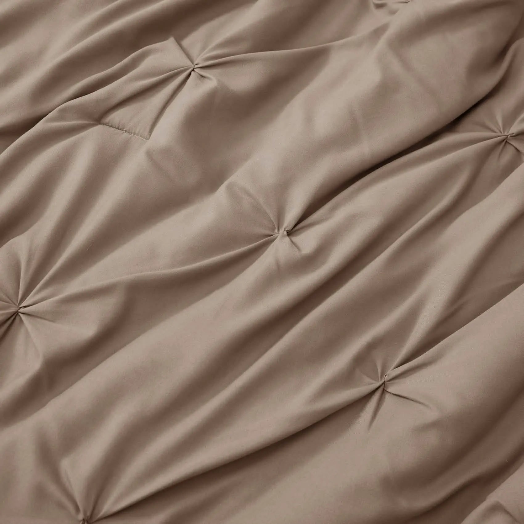 Pintuck Bedding Set