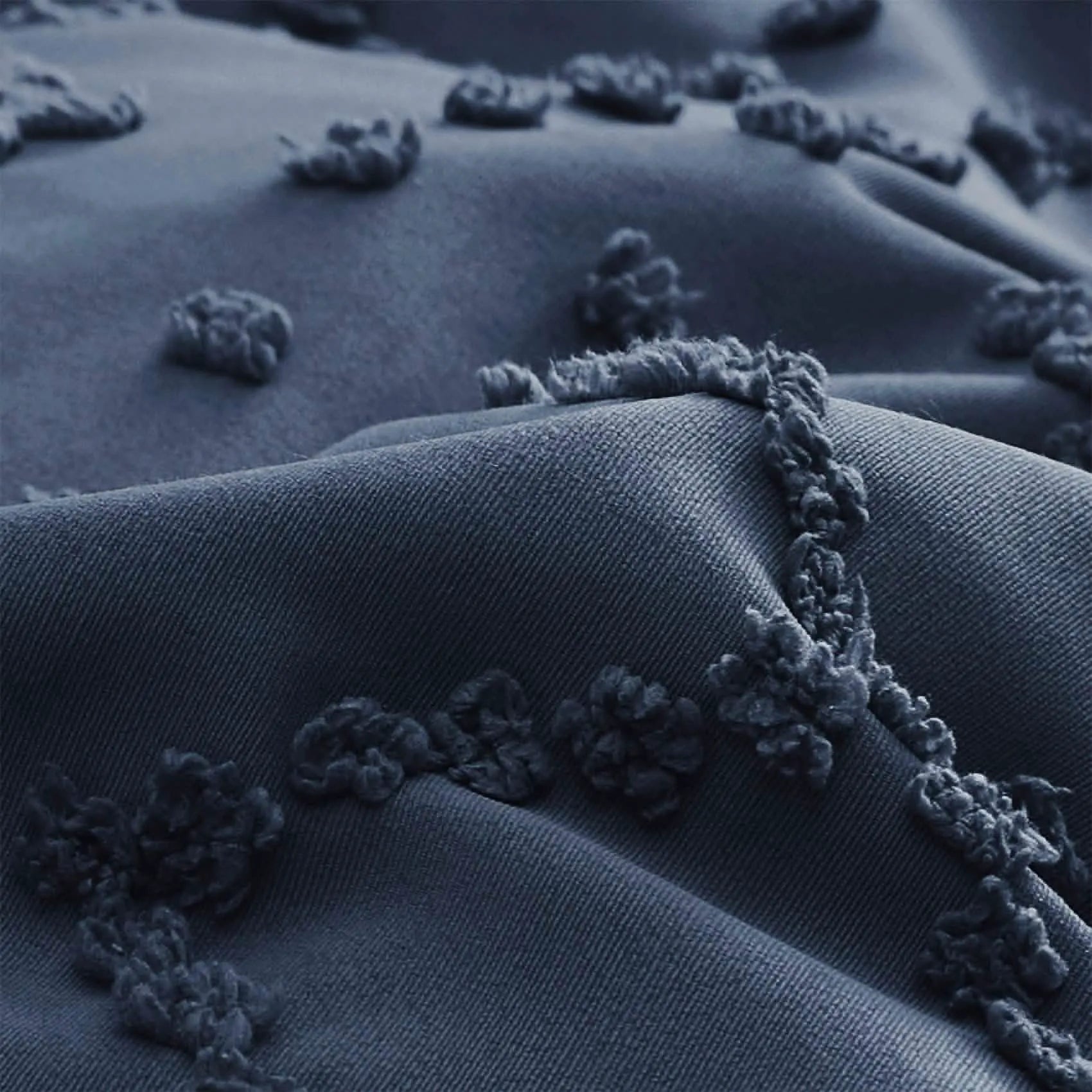 Tufted Embroidery Comforter Set