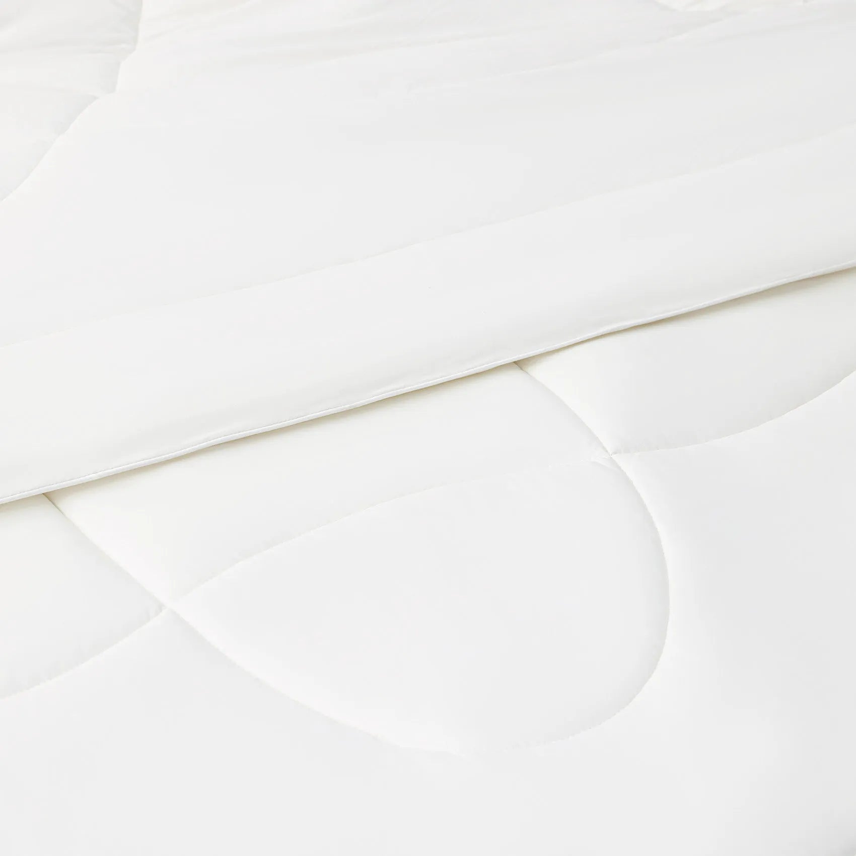 Reversible Cooling Comforter