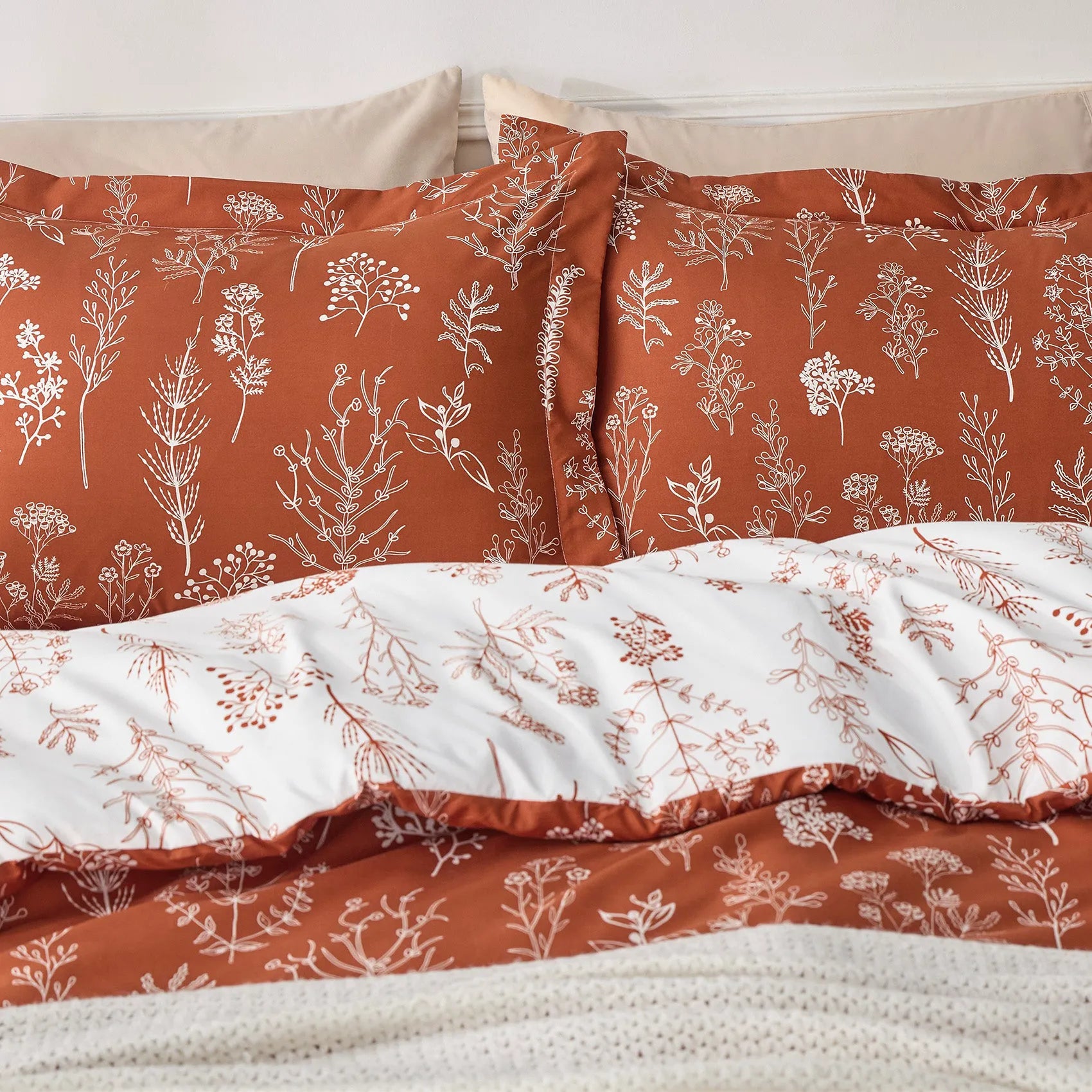 Reversible Floral Duvet Cover Set