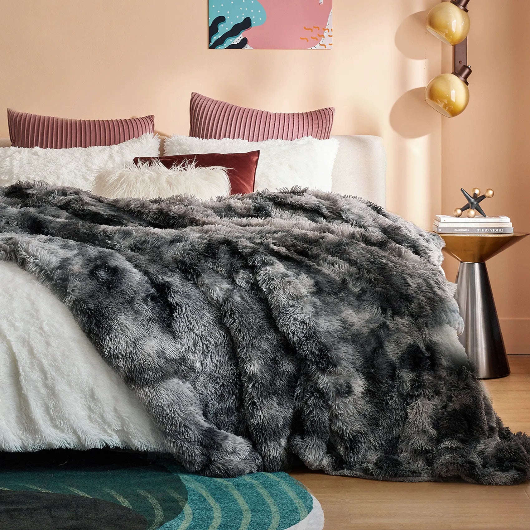Fuzzy Faux Fur Throw Blanket