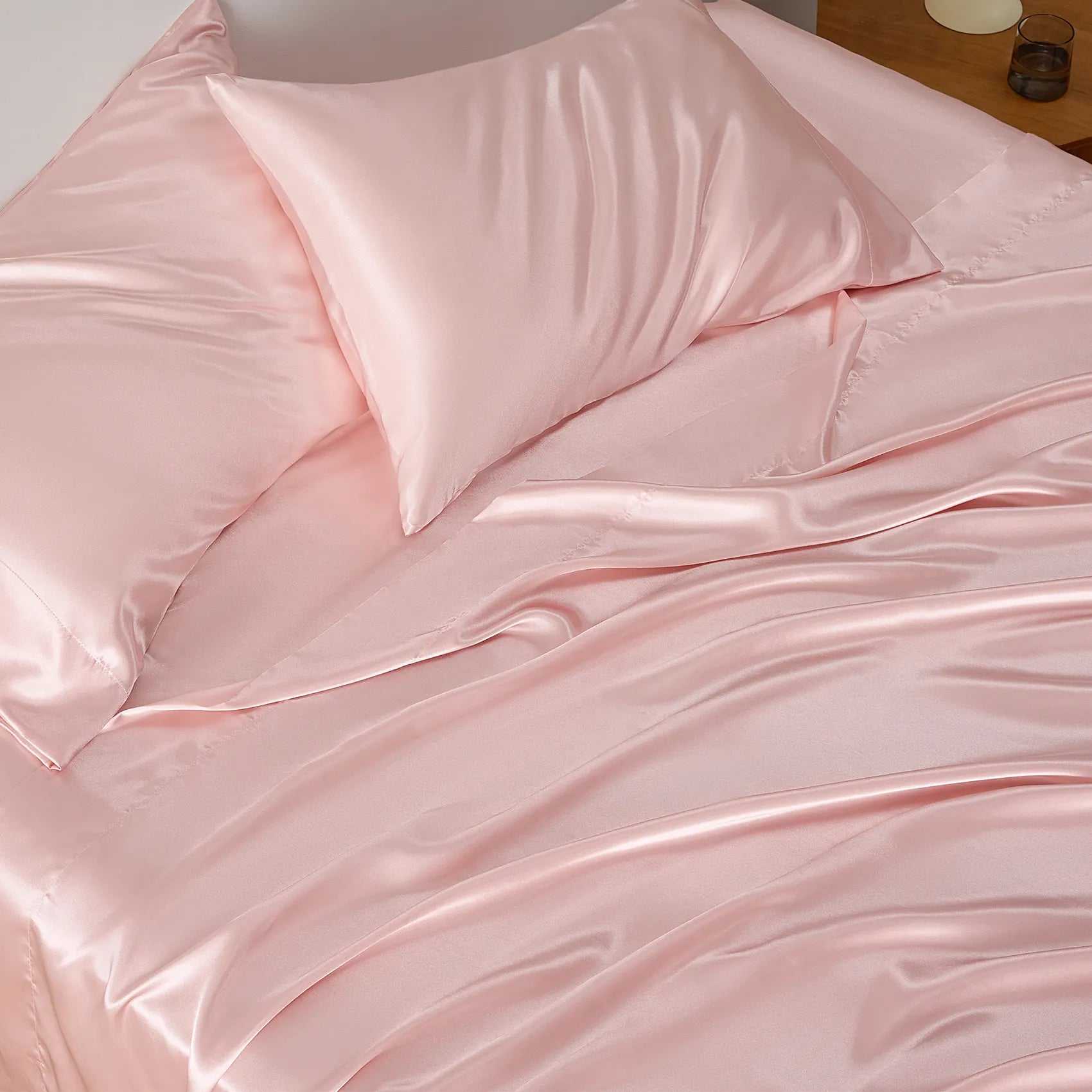 Luxurious Satin Sheet Set