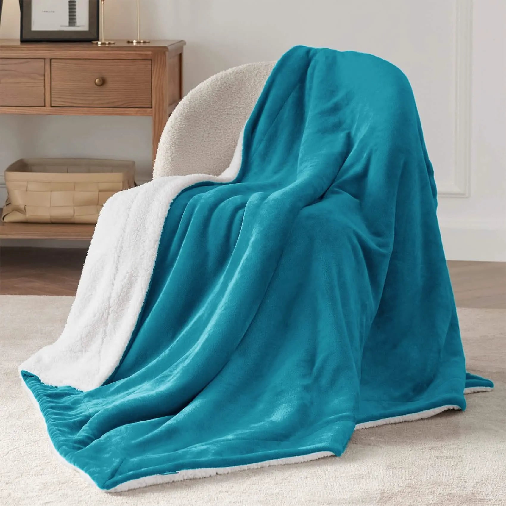 Cozy Sherpa Fleece Throw Blanket