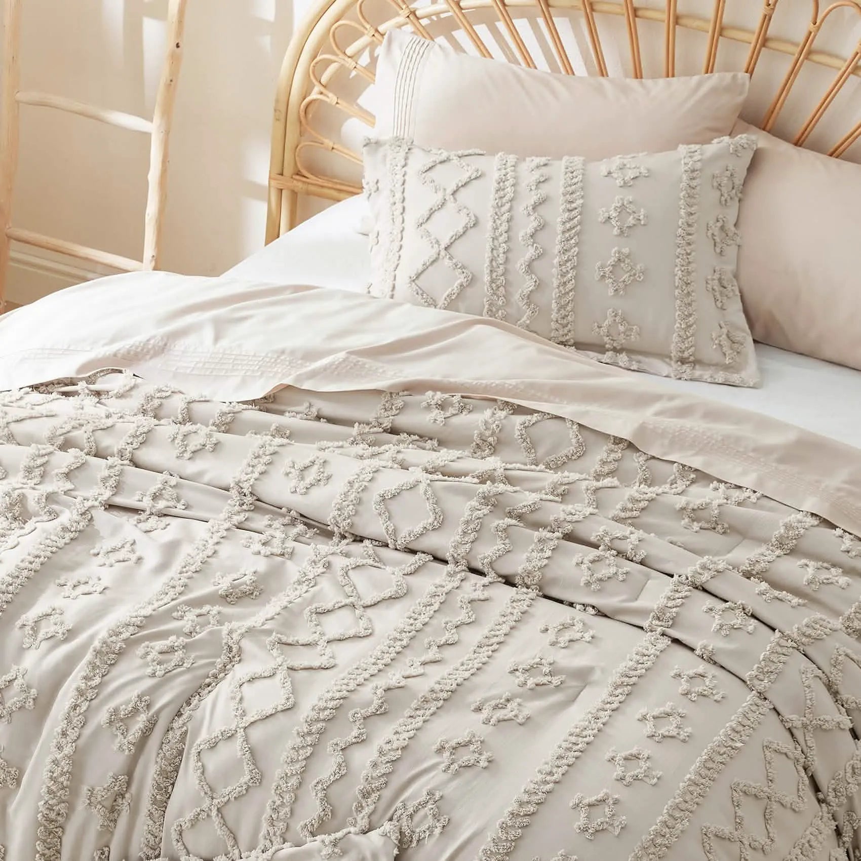 Boho Deluxe Embroidered Comforter Set