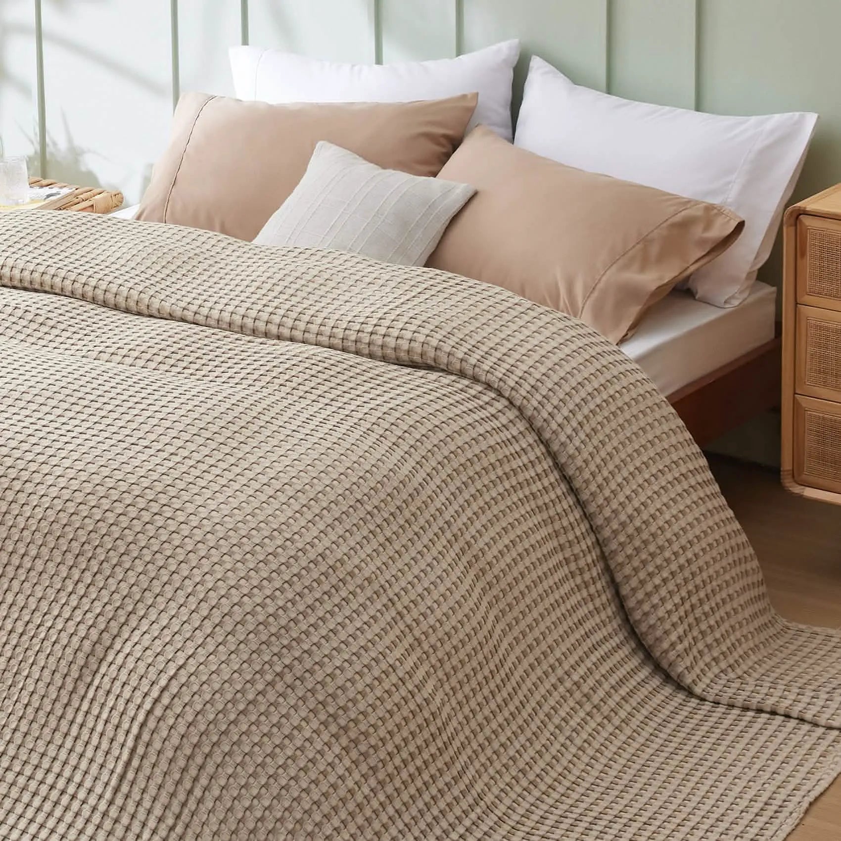 Bamboo Rayon Waffle Blanket