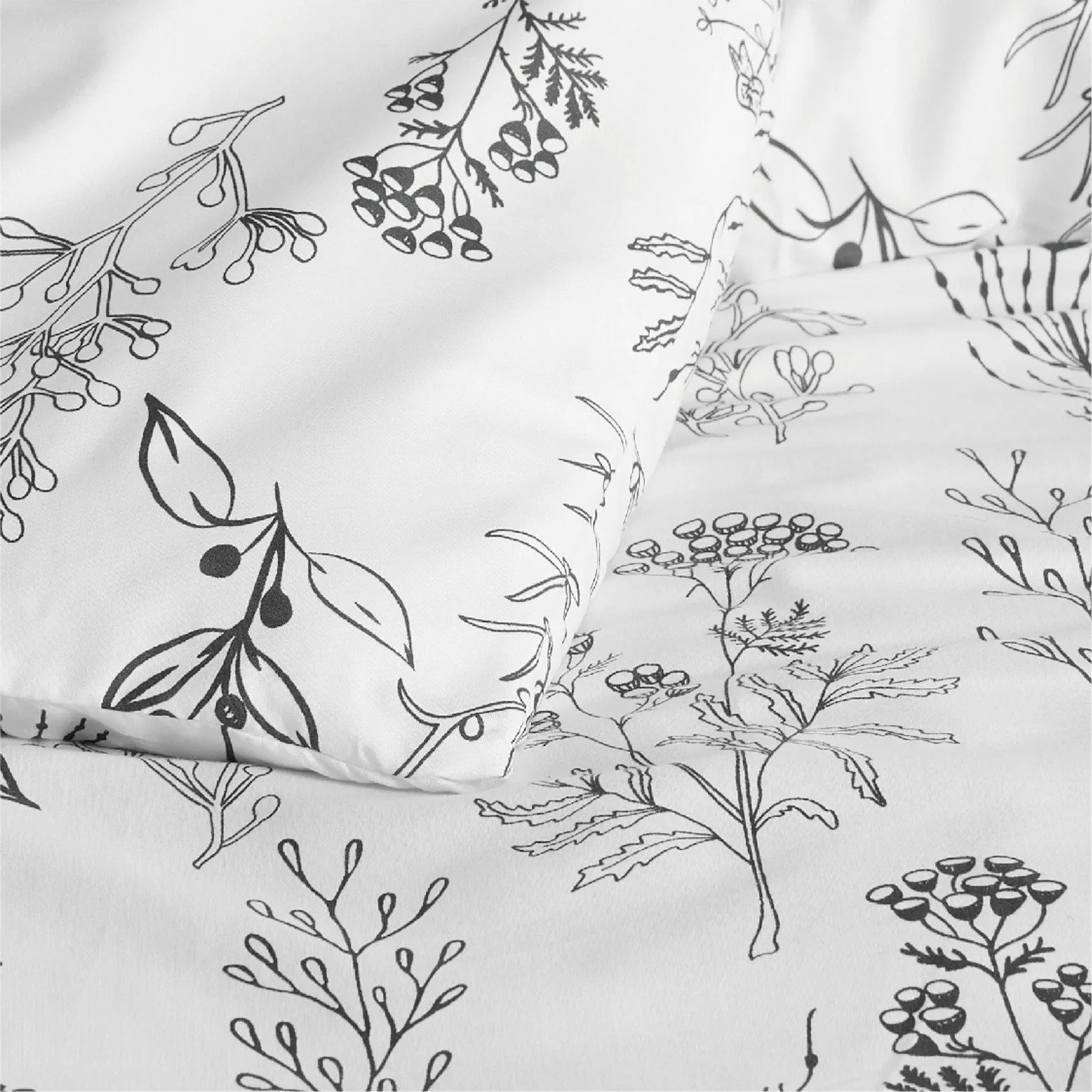 Reversible Floral Duvet Cover Set