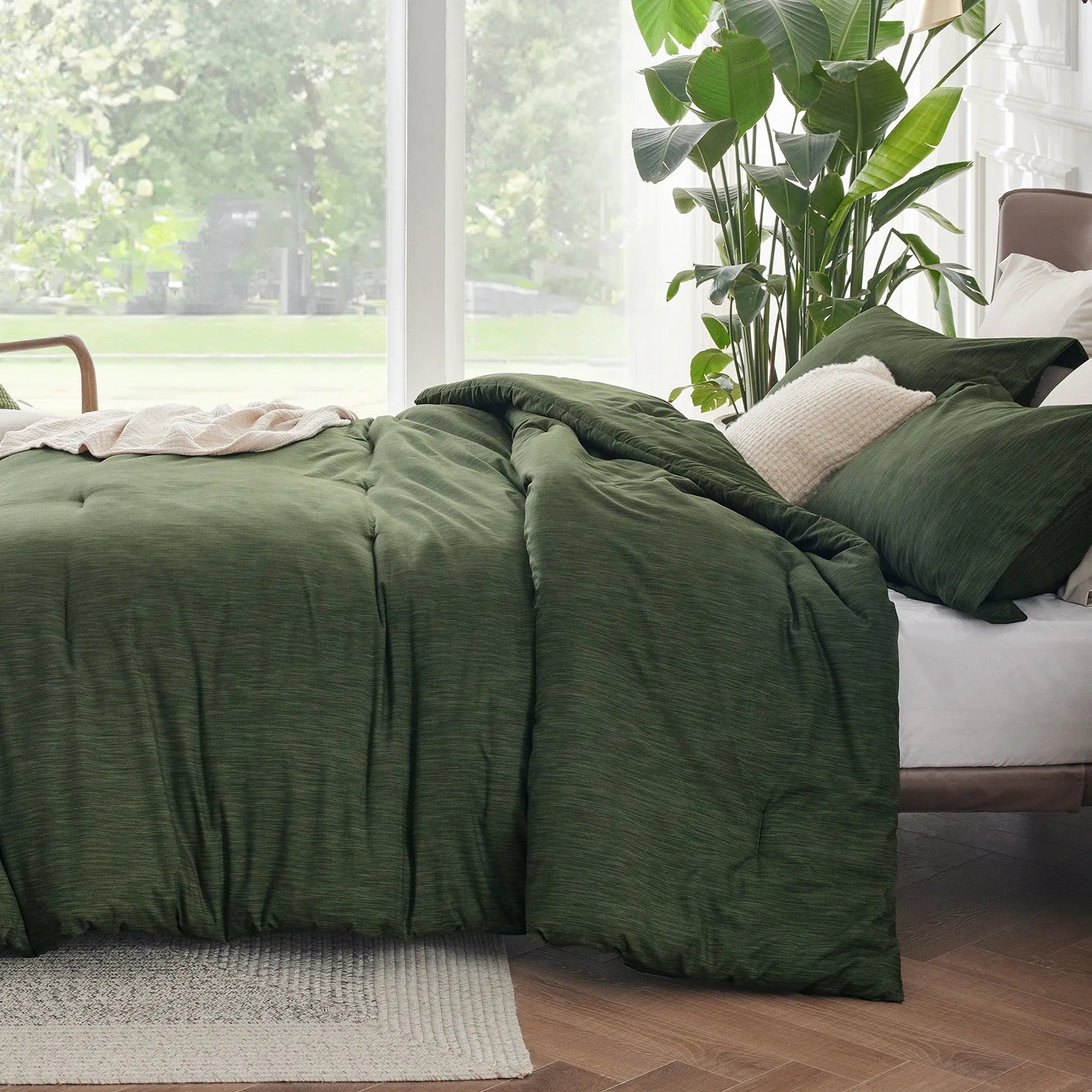 Cationic Dye Comforter Set - 90gsm