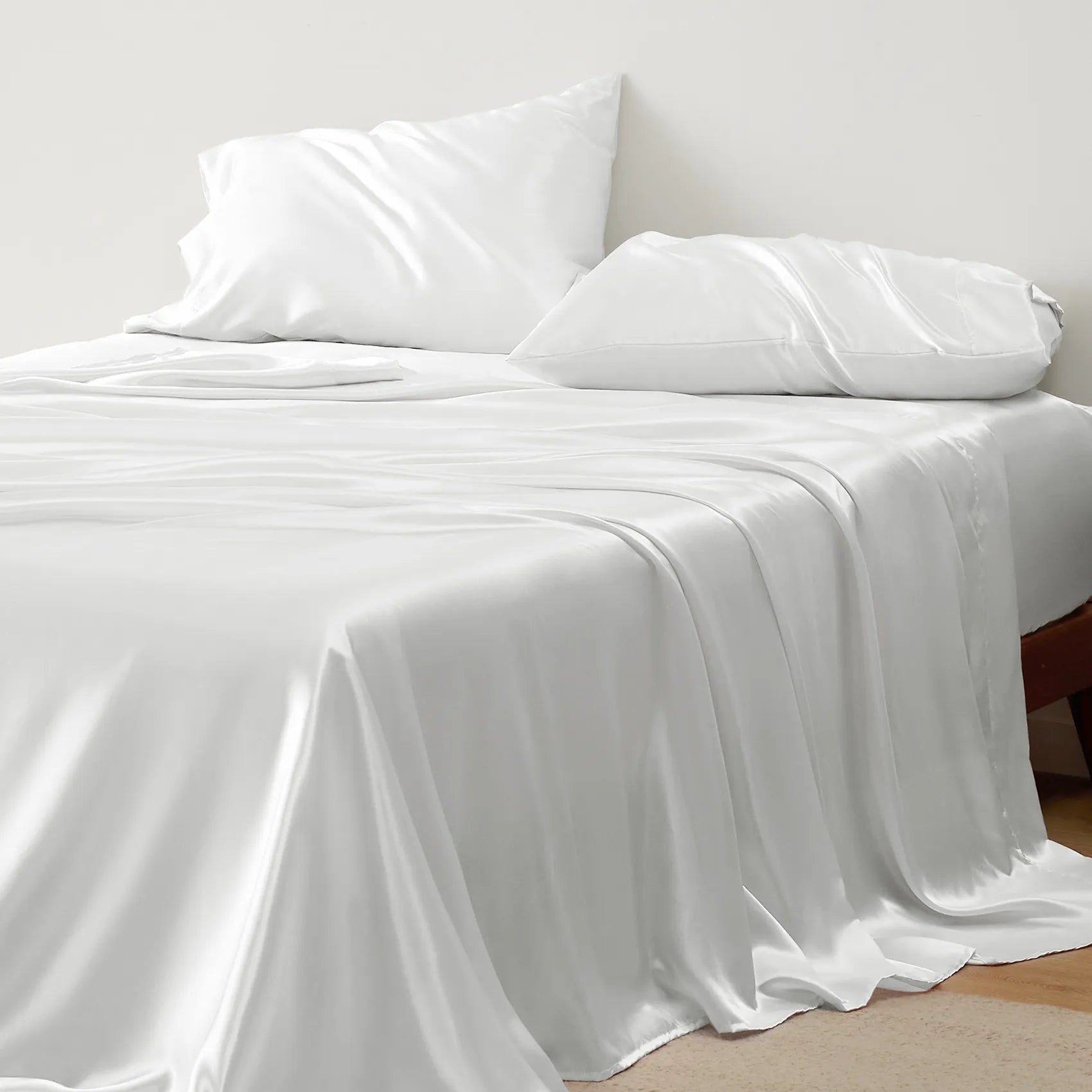 Luxurious Satin Sheet Set