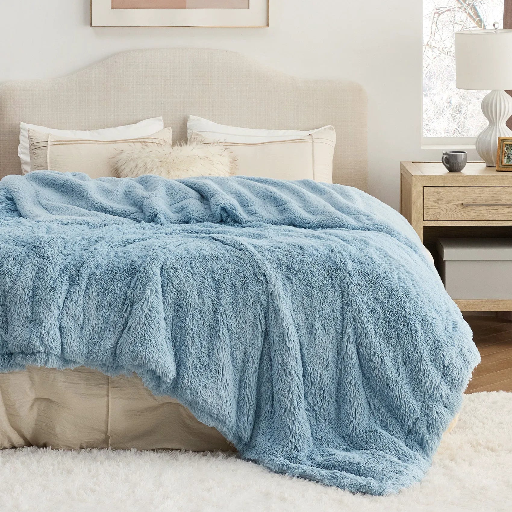 Fuzzy Faux Fur Throw Blanket