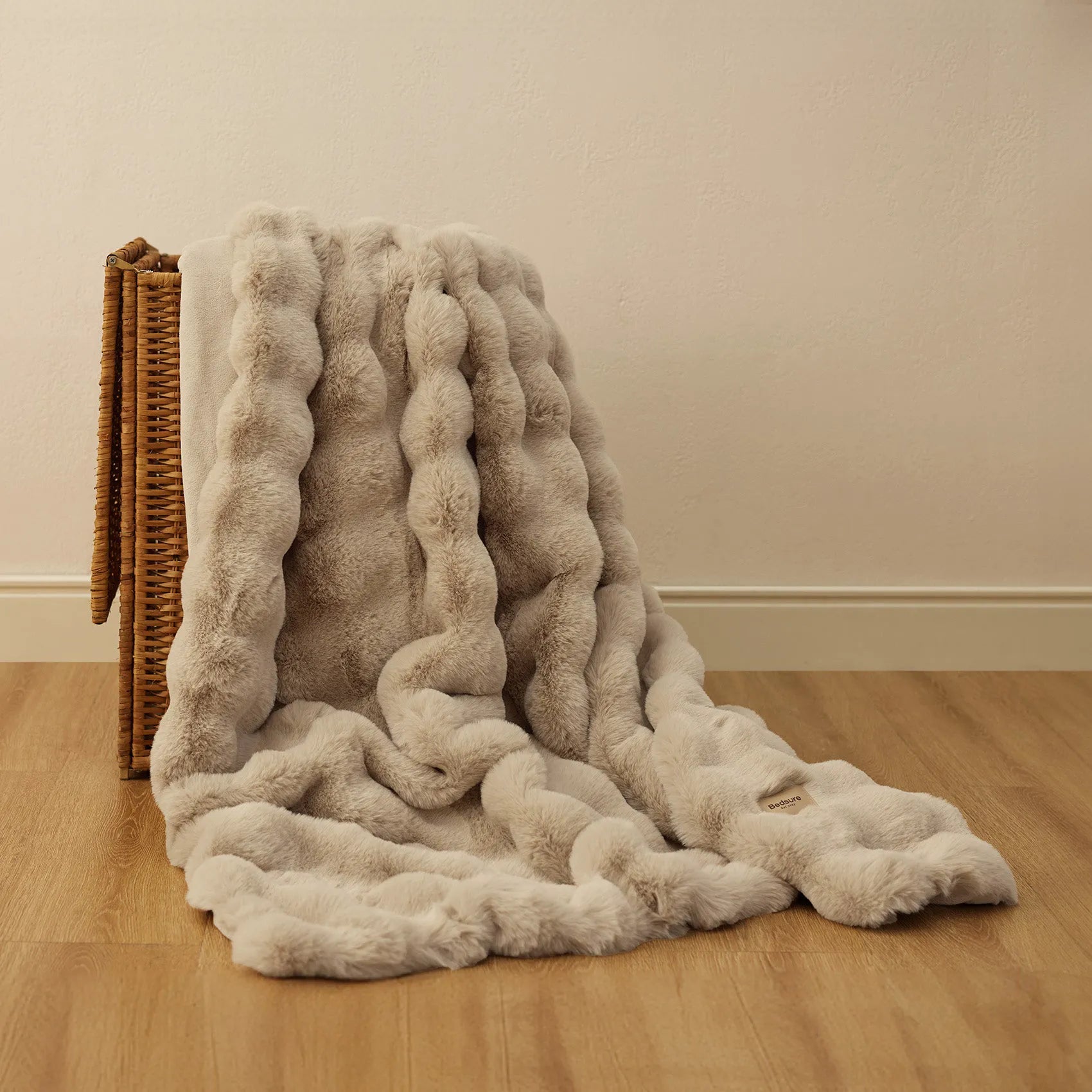 Faux Fur Bubble Blanket