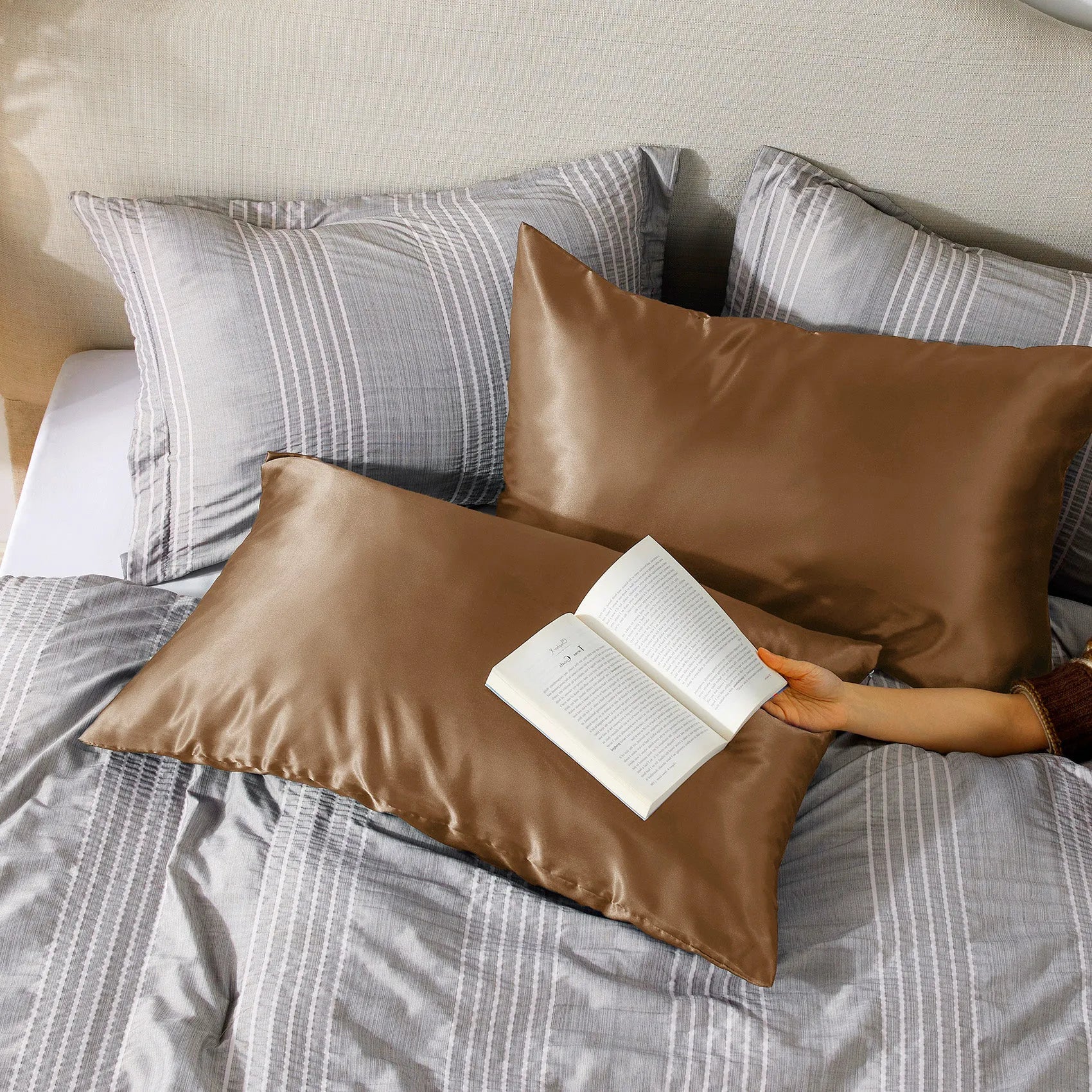 Luxurious Solid Satin Pillowcase