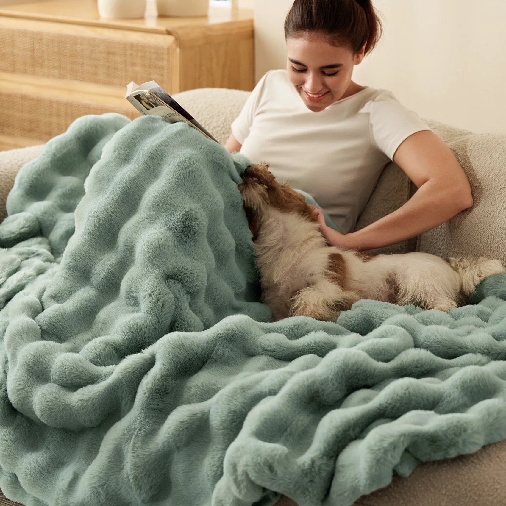 Faux Fur Bubble Blanket