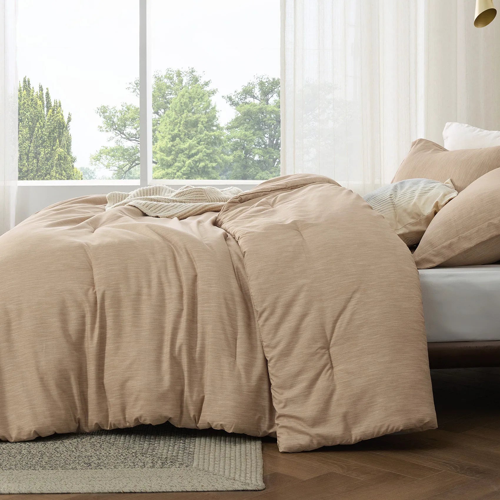 Cationic Dye Comforter Set - 90gsm