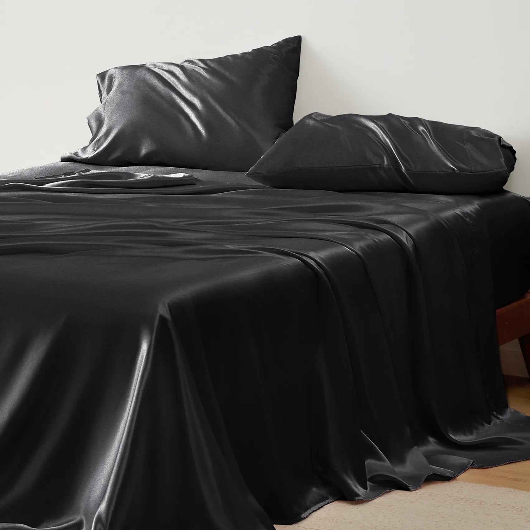 Luxurious Satin Sheet Set