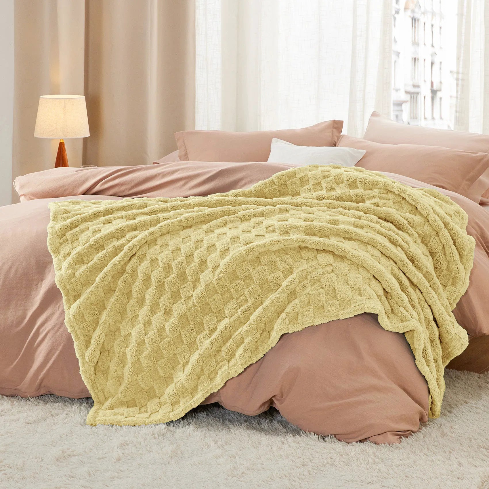 Jacquard Shaggy Sherpa Blanket