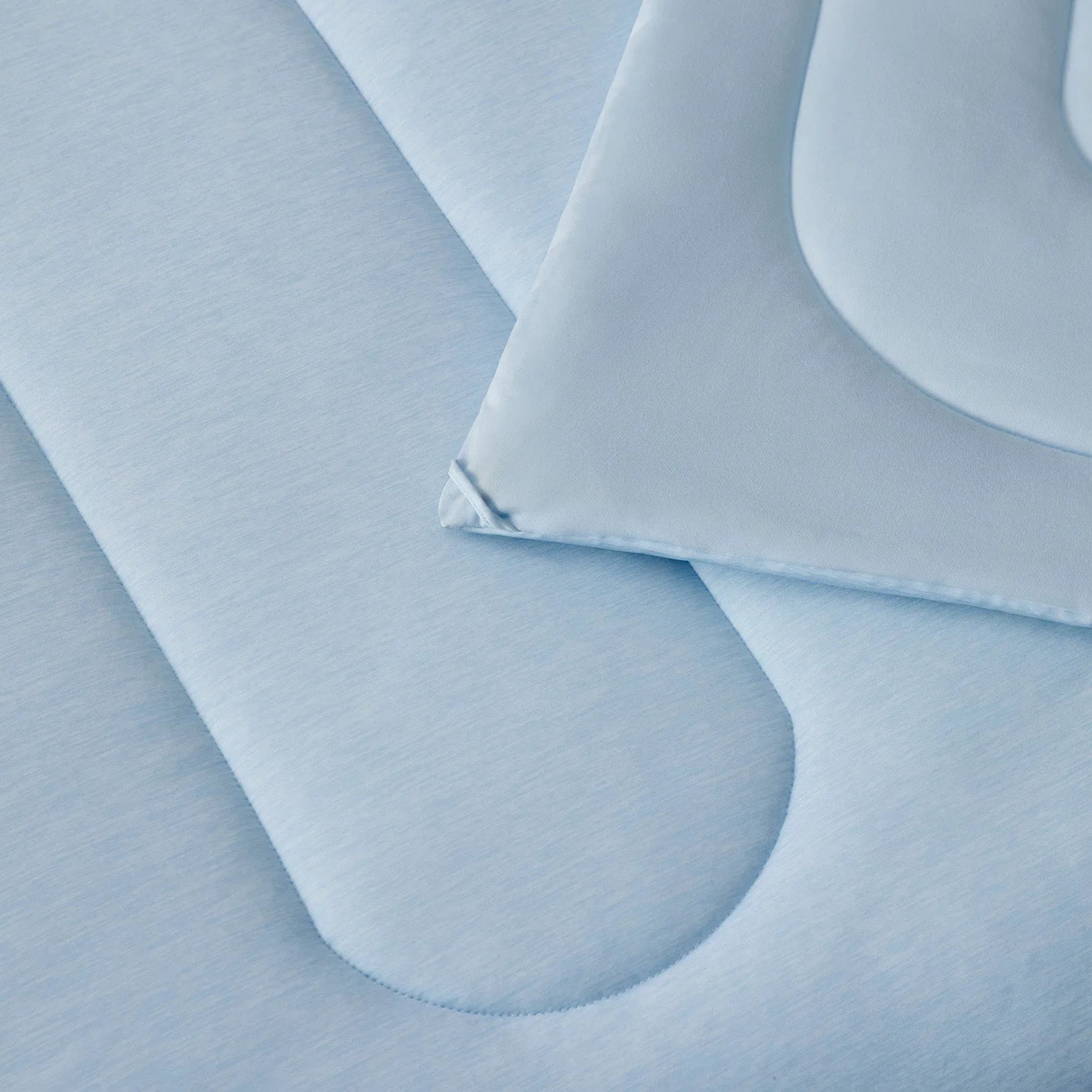 Reversible Warm & Cooling Comforter Set