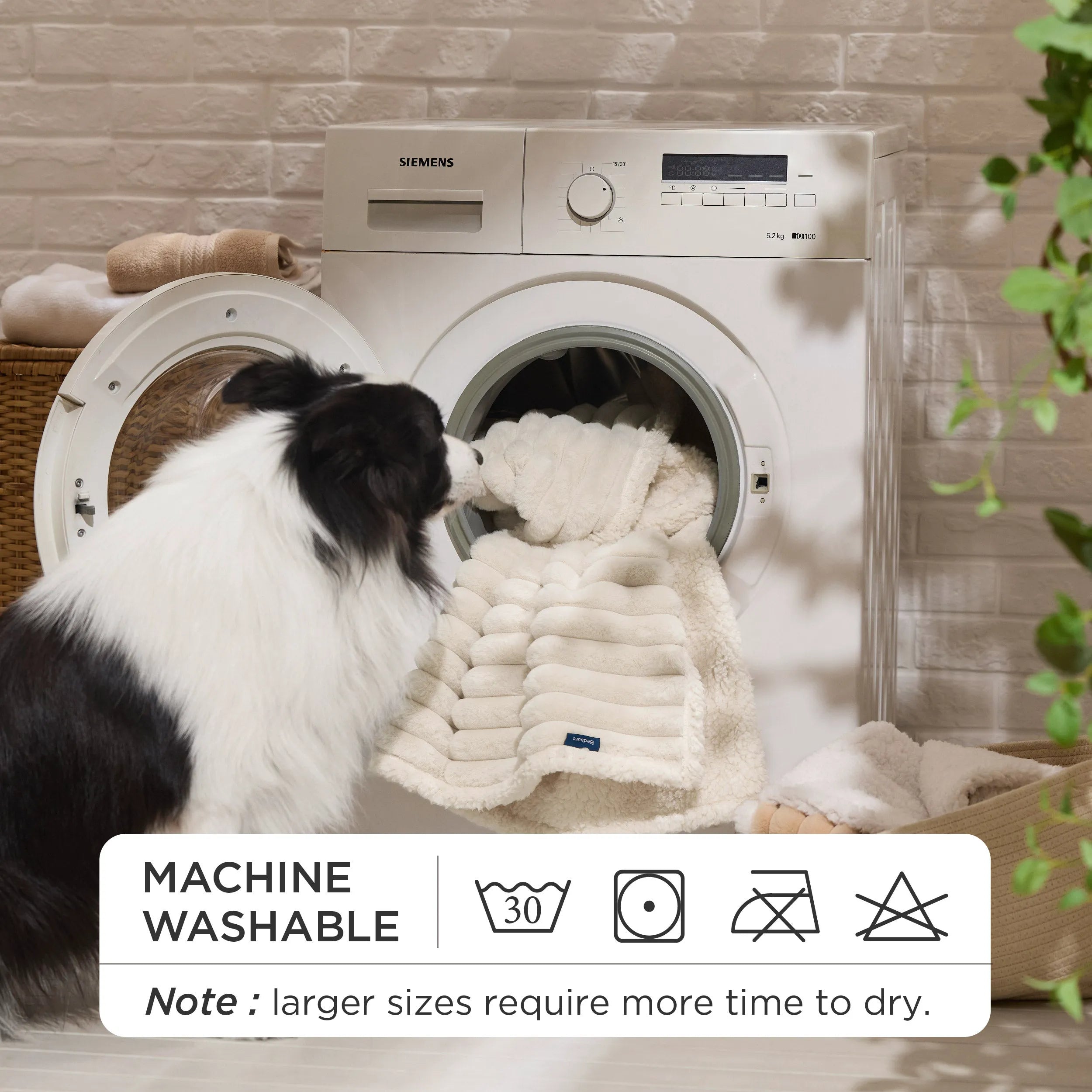 ComfyFleece™ Waterproof Pet Blanket