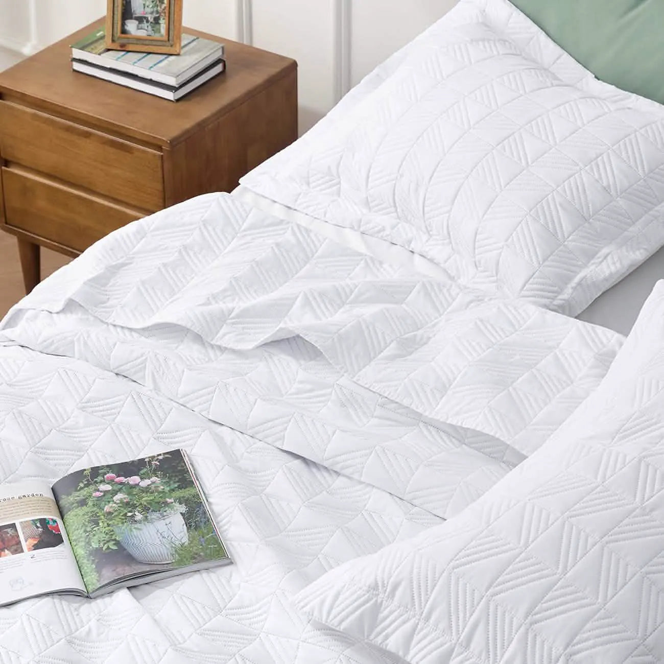 Geometric Soft Ultrasonic Quilt Set