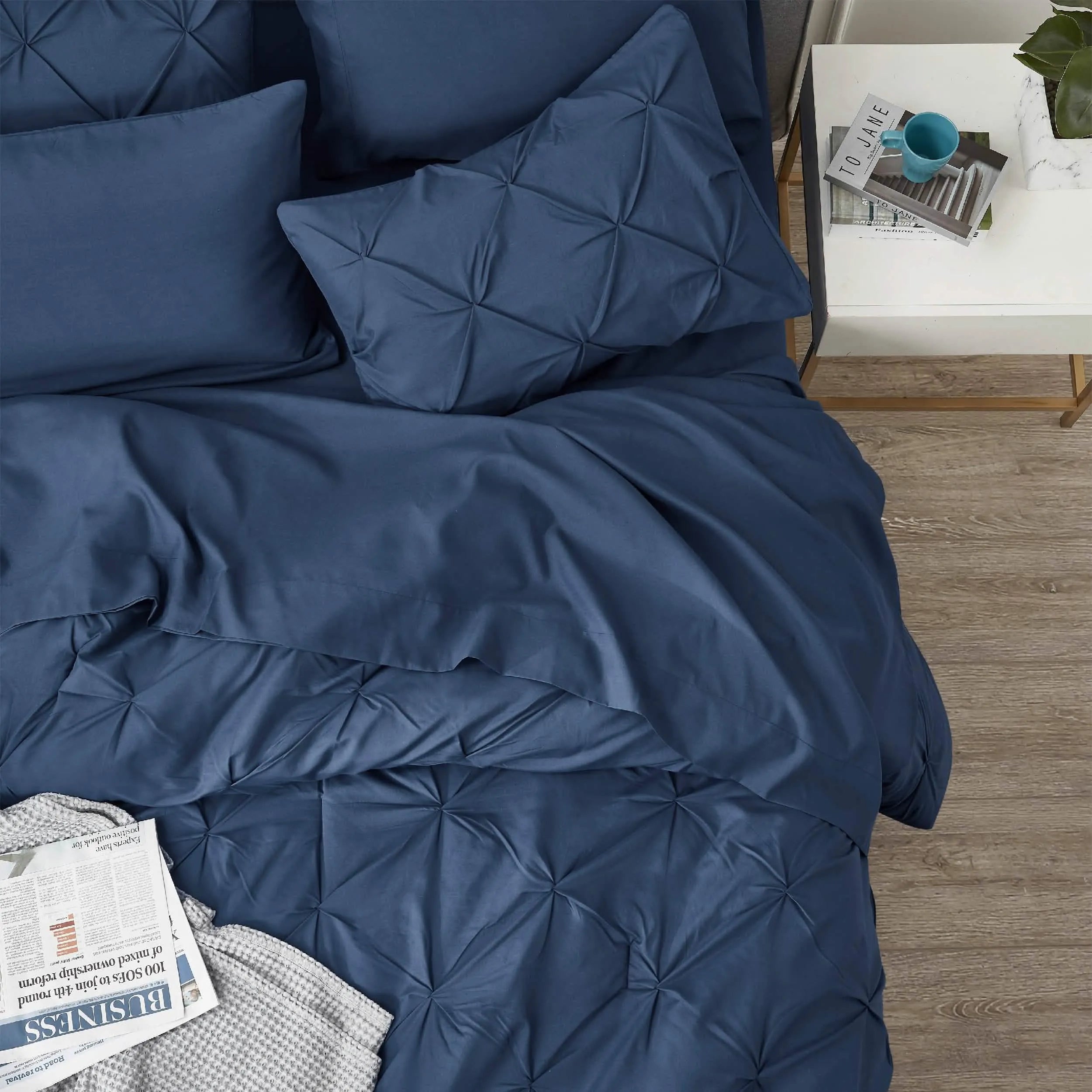 Pintuck Bedding Set