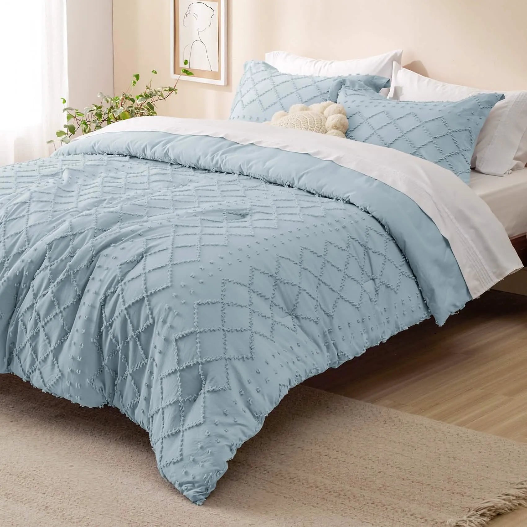 Tufted Embroidery Comforter Set