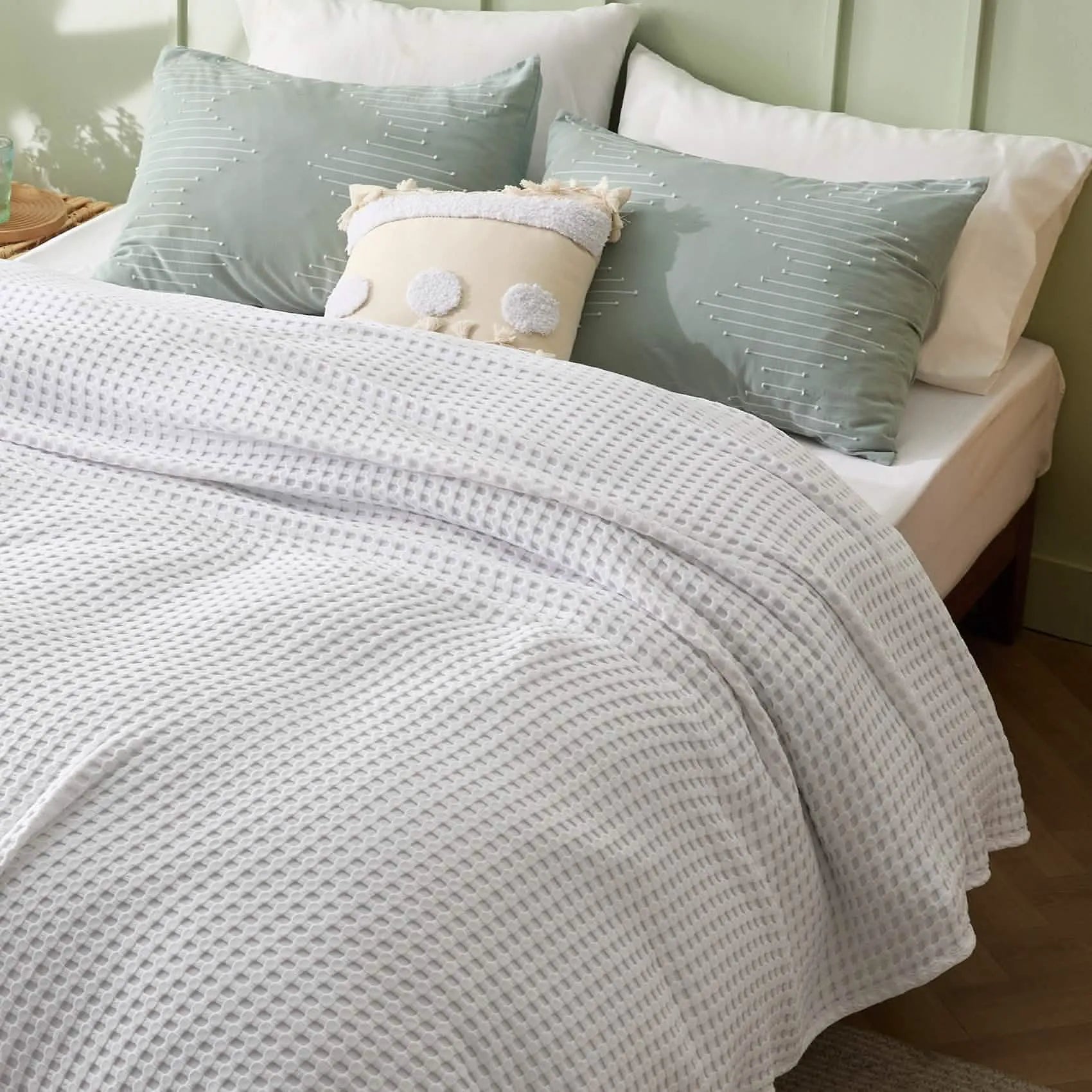 Bamboo Rayon Waffle Blanket