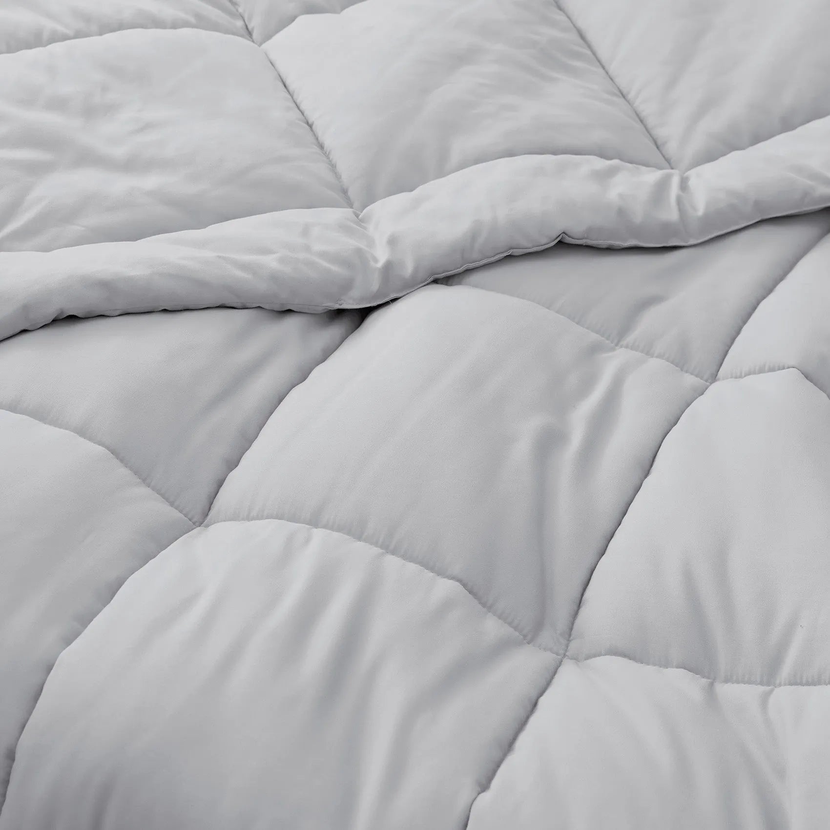 Down Alternative Comforter