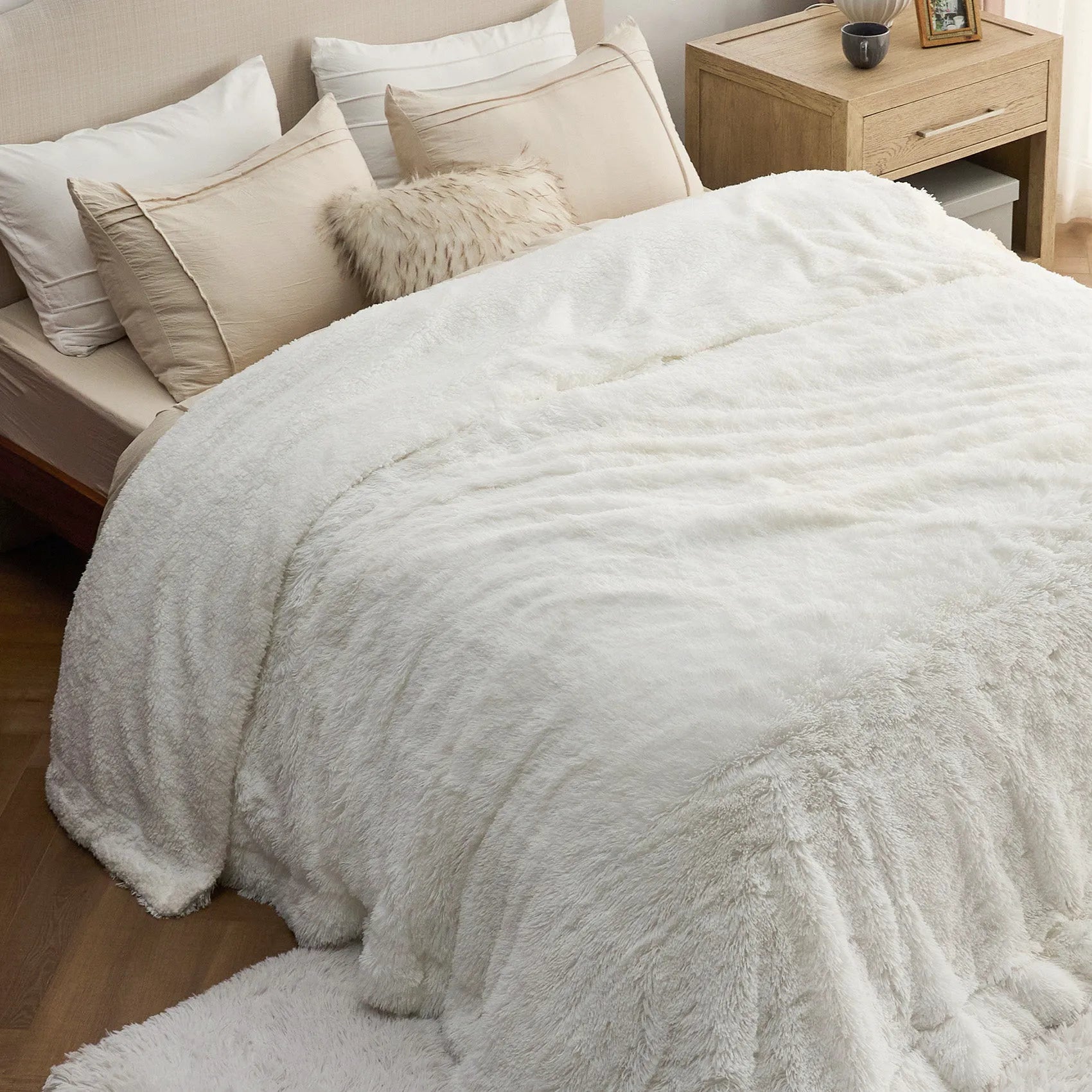 Fuzzy Faux Fur Throw Blanket