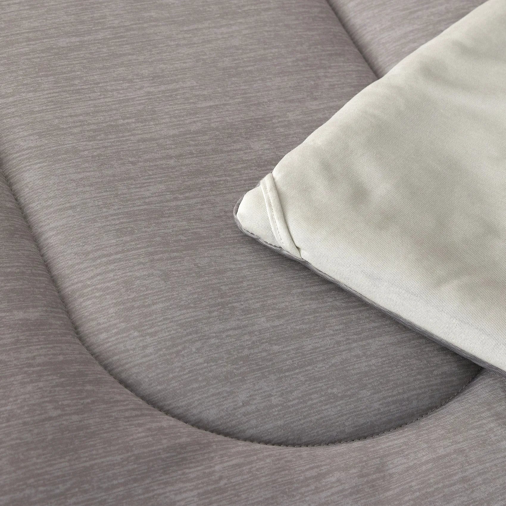 Reversible Warm & Cooling Comforter Set