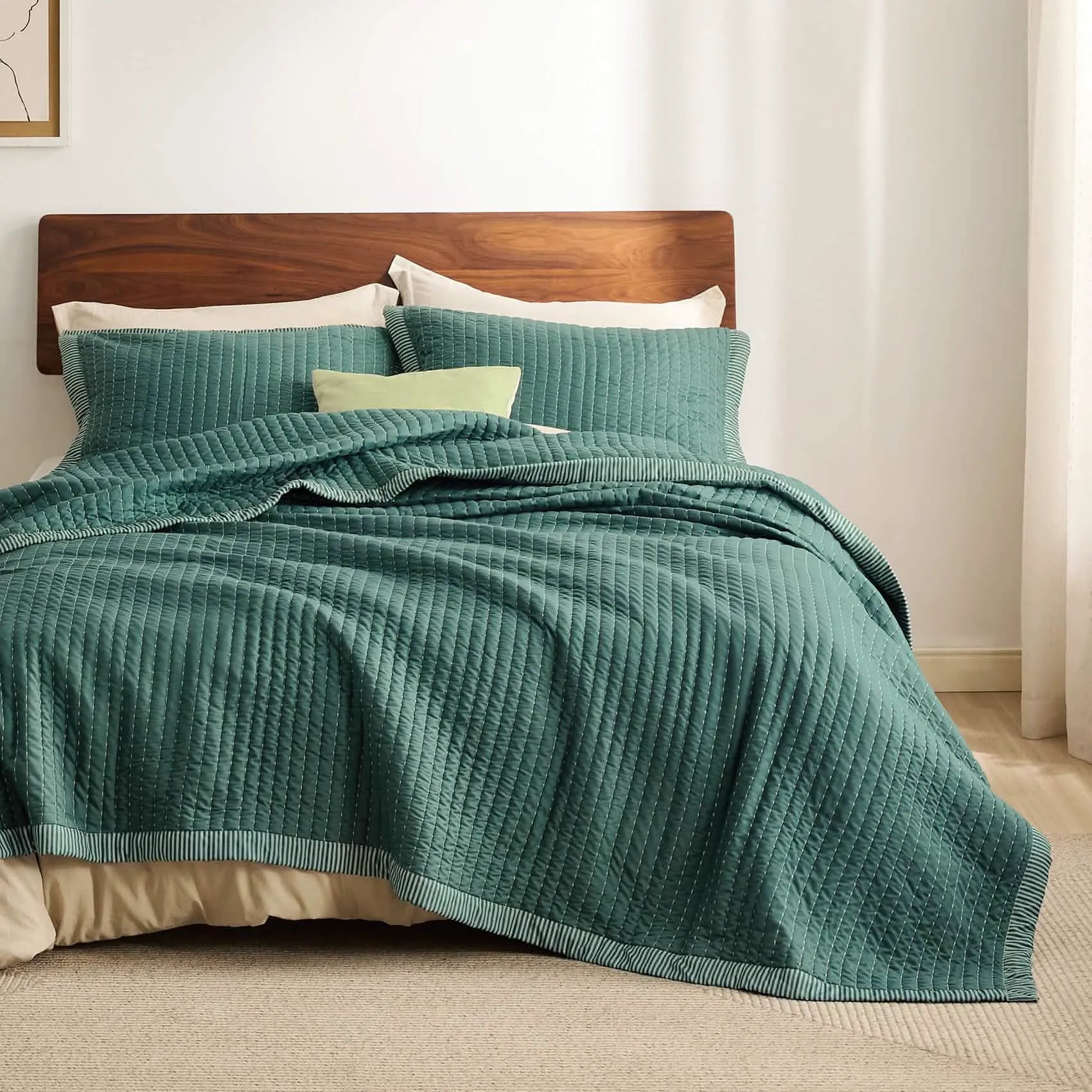 Corduroy Quilt Set