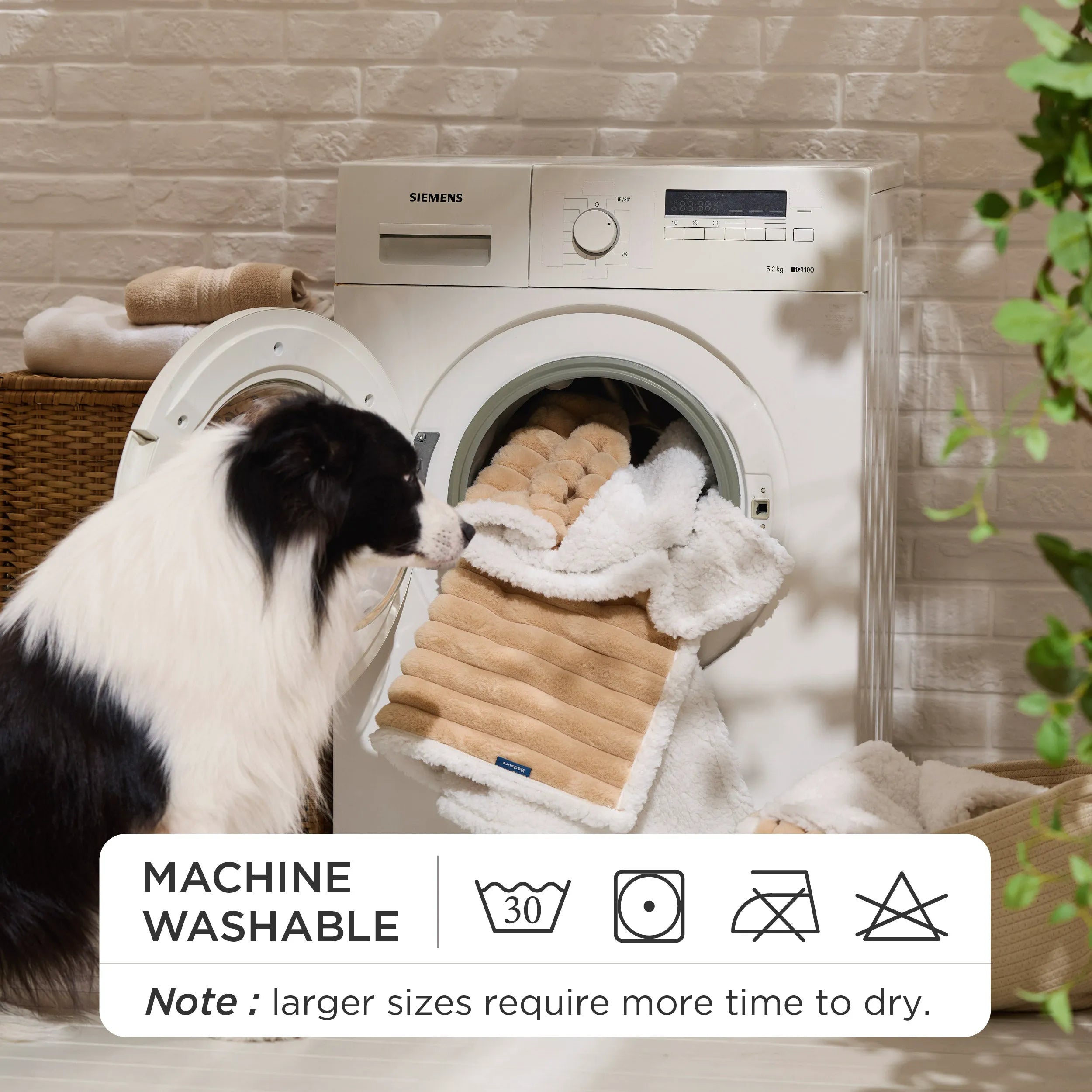 ComfyFleece™ Waterproof Pet Blanket