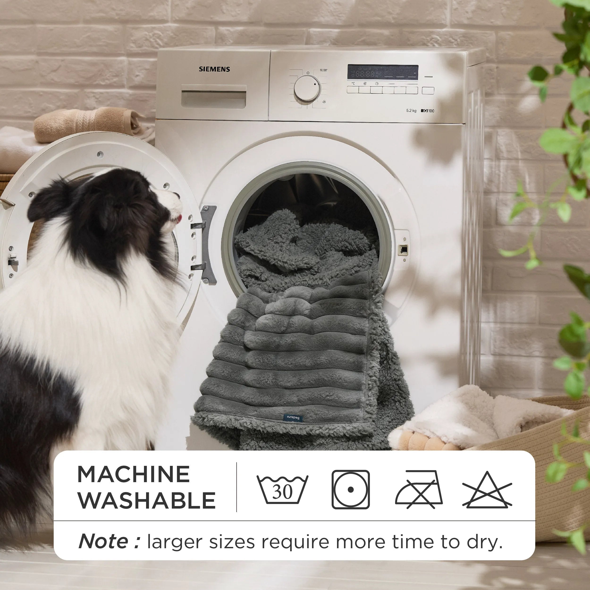 ComfyFleece™ Waterproof Pet Blanket