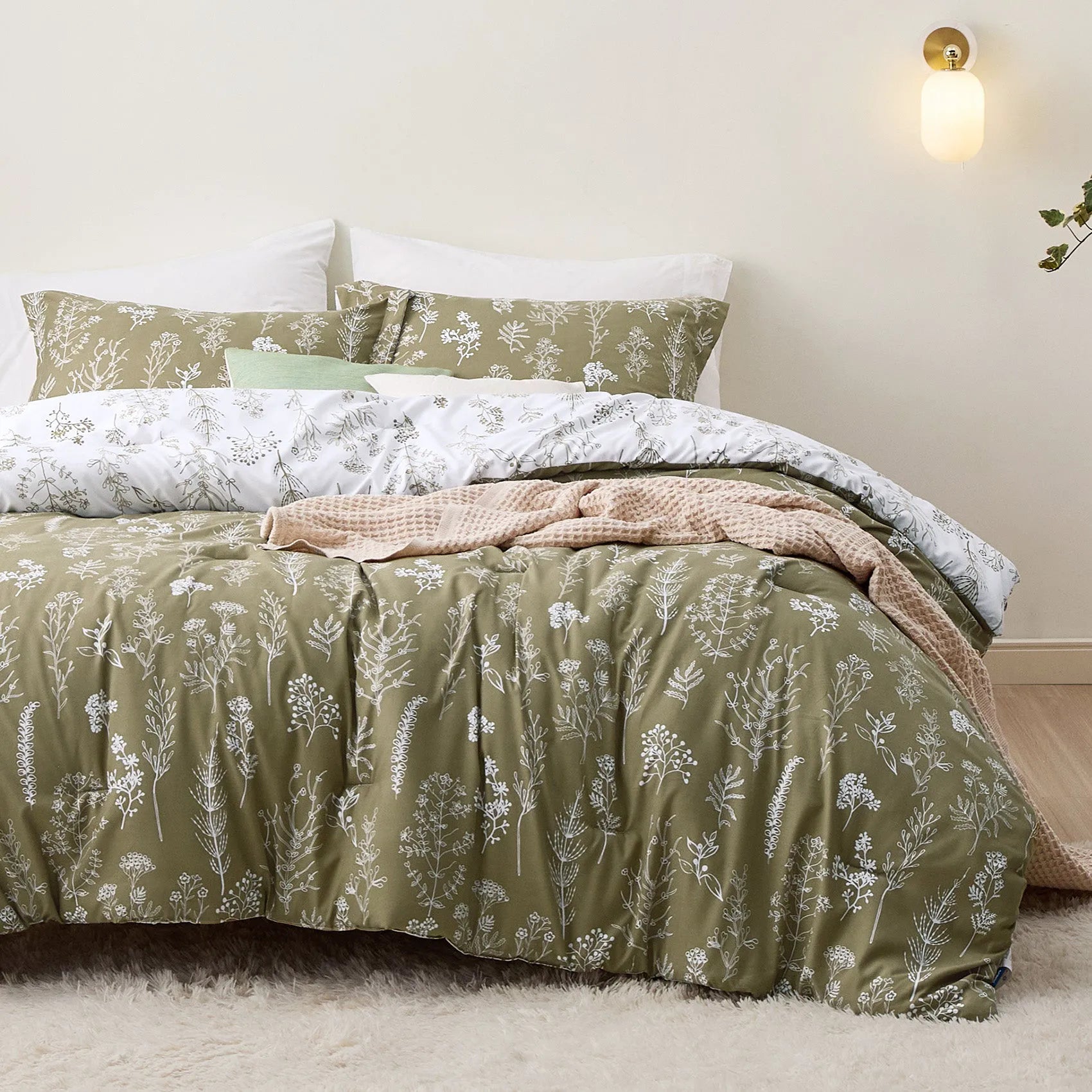 Reversible Floral Duvet Cover Set