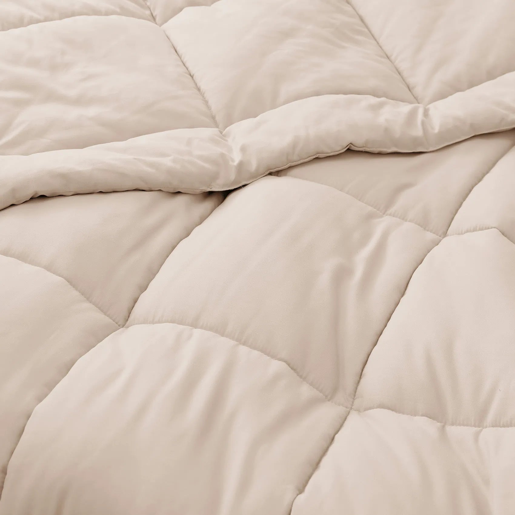 Down Alternative Comforter