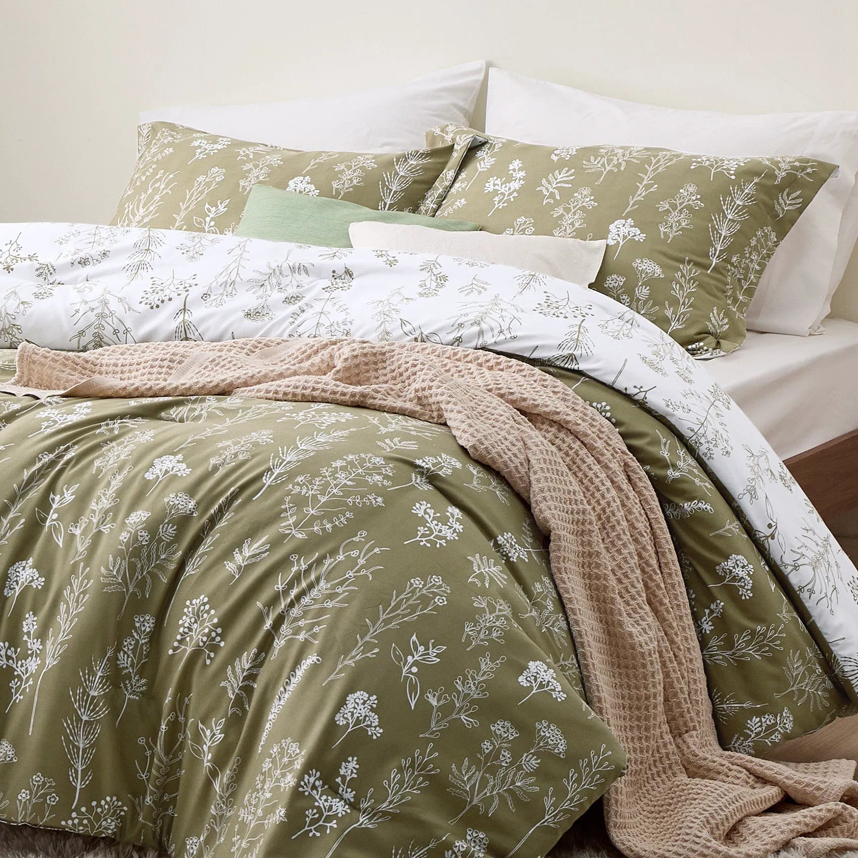 Reversible Floral Duvet Cover Set