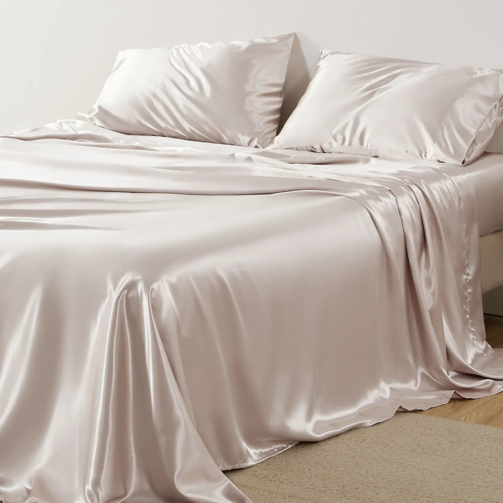Luxurious Satin Sheet Set