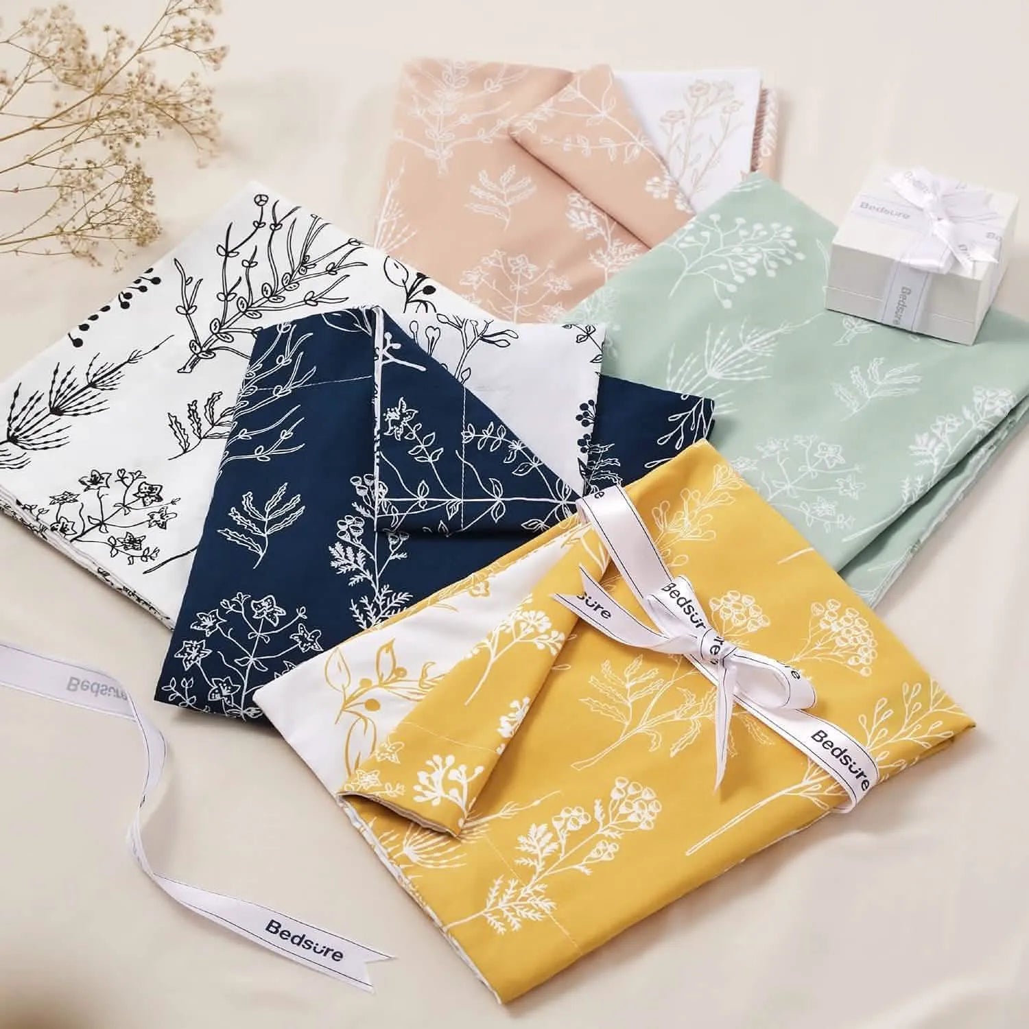 Reversible Floral Comforter Set