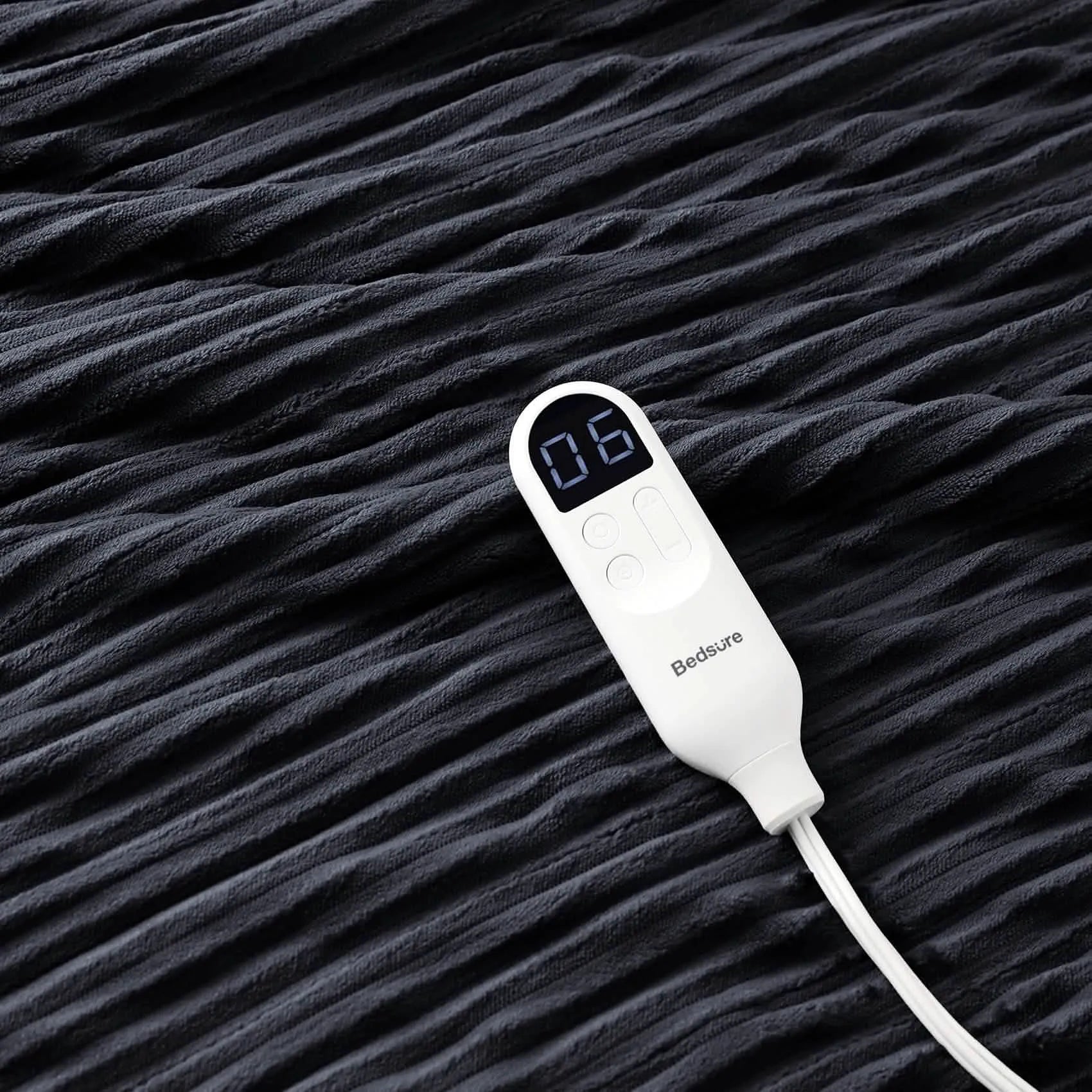 Ribbed Heated Blanket