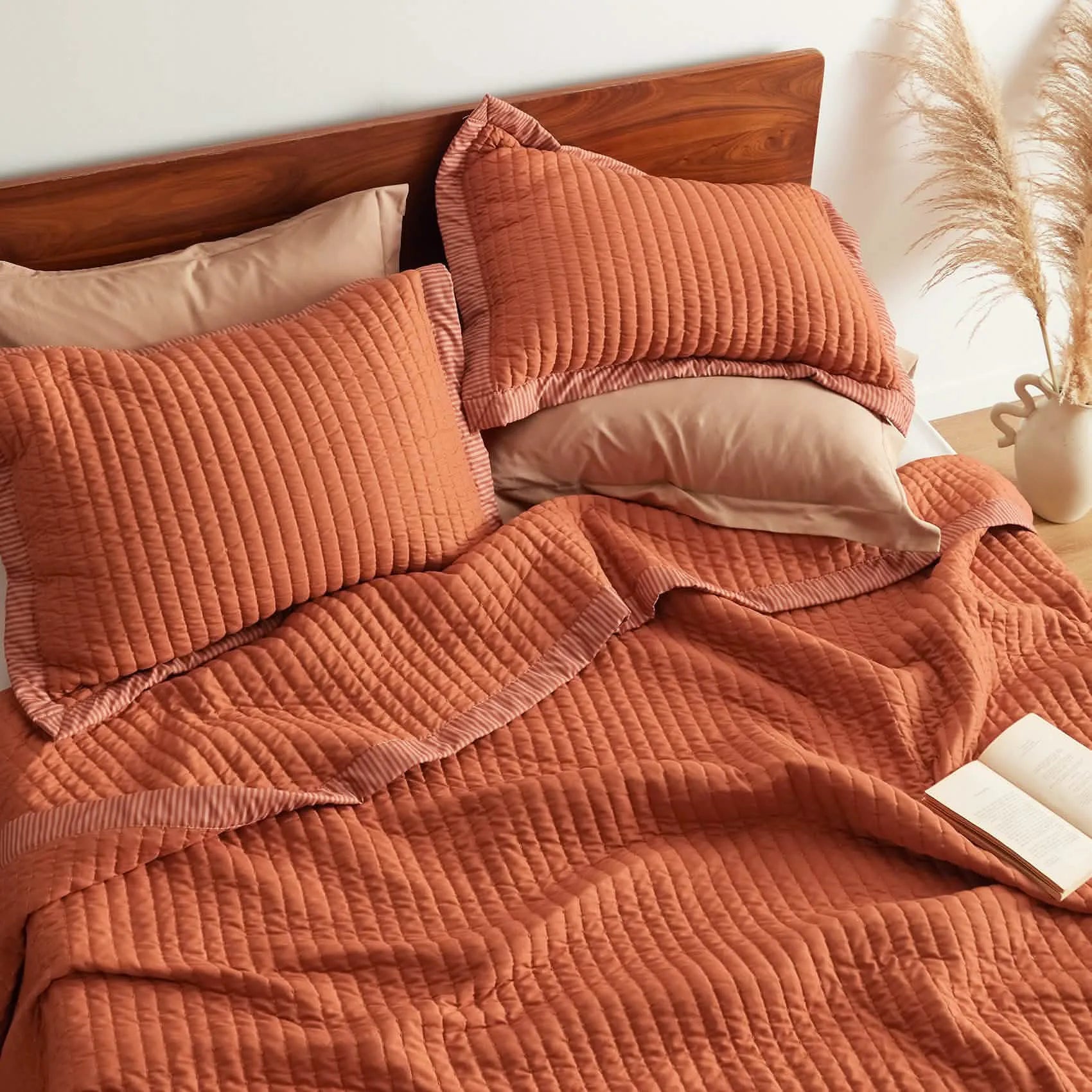 Corduroy Quilt Set